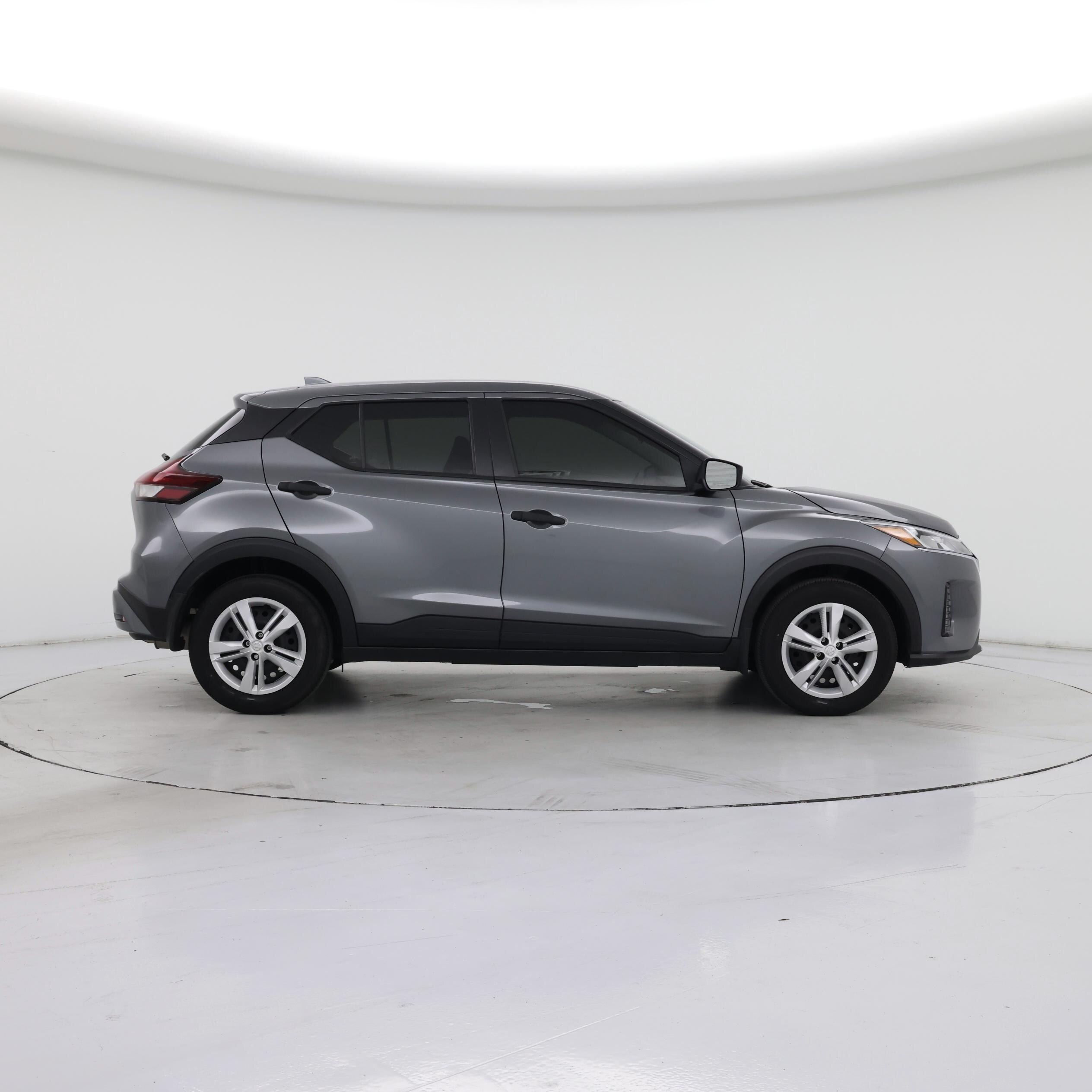 Thumbnail: 2024 Nissan Kicks - 7