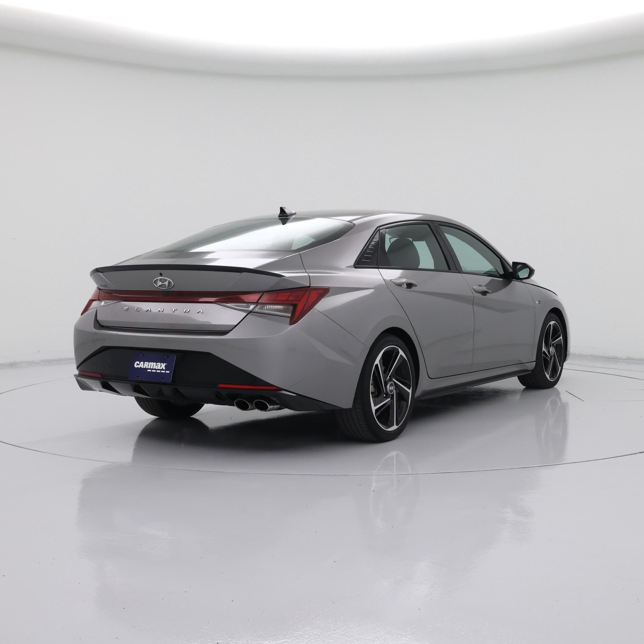 Thumbnail: 2023 Hyundai Elantra - 8
