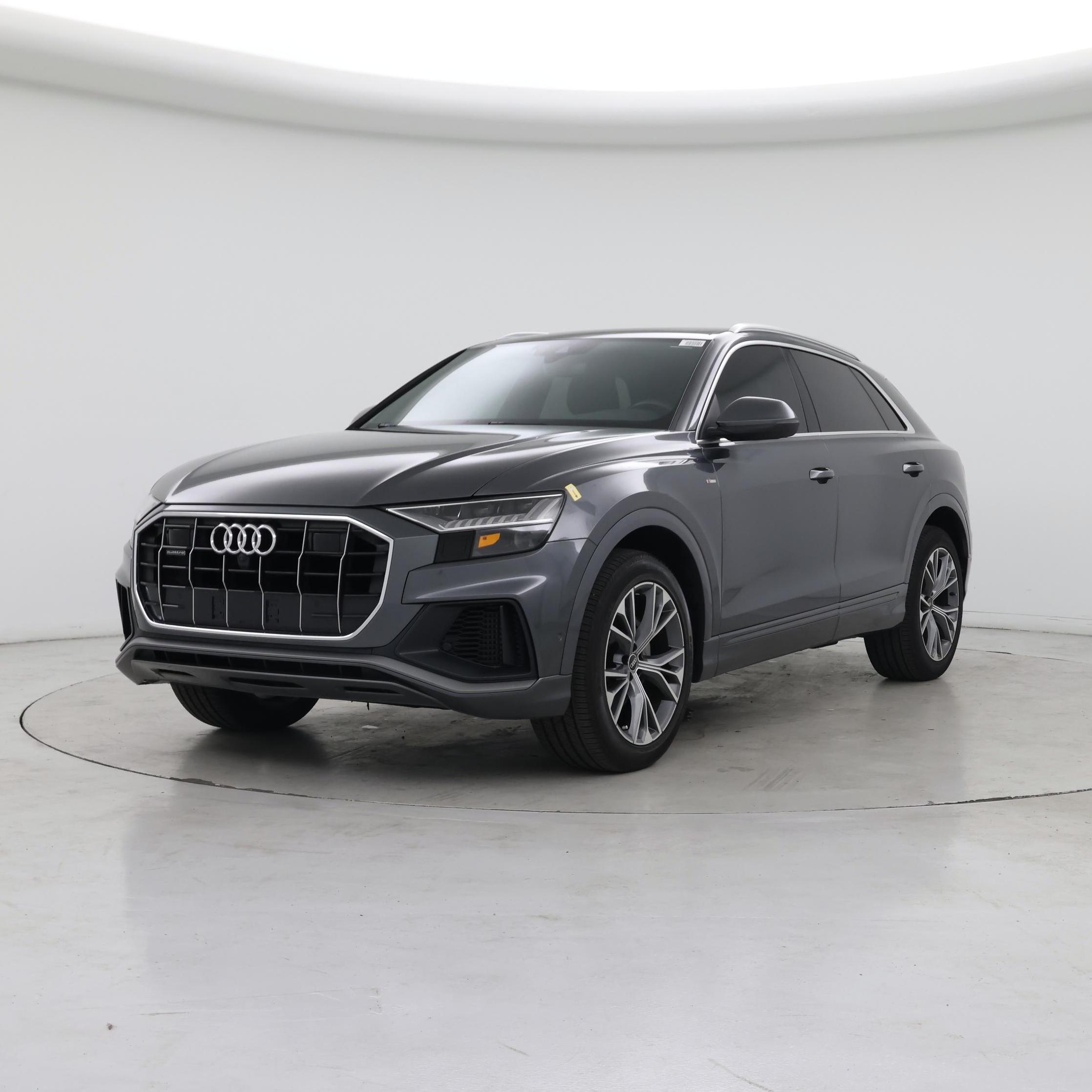 Thumbnail: 2021 Audi Q8 - 4