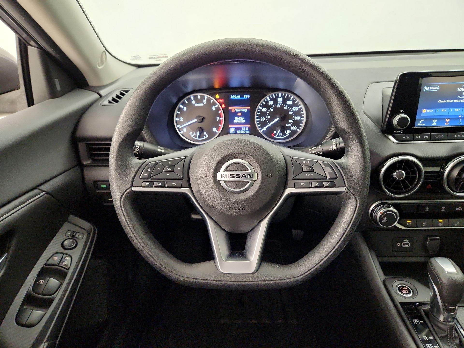 Thumbnail: 2021 Nissan Sentra - 10