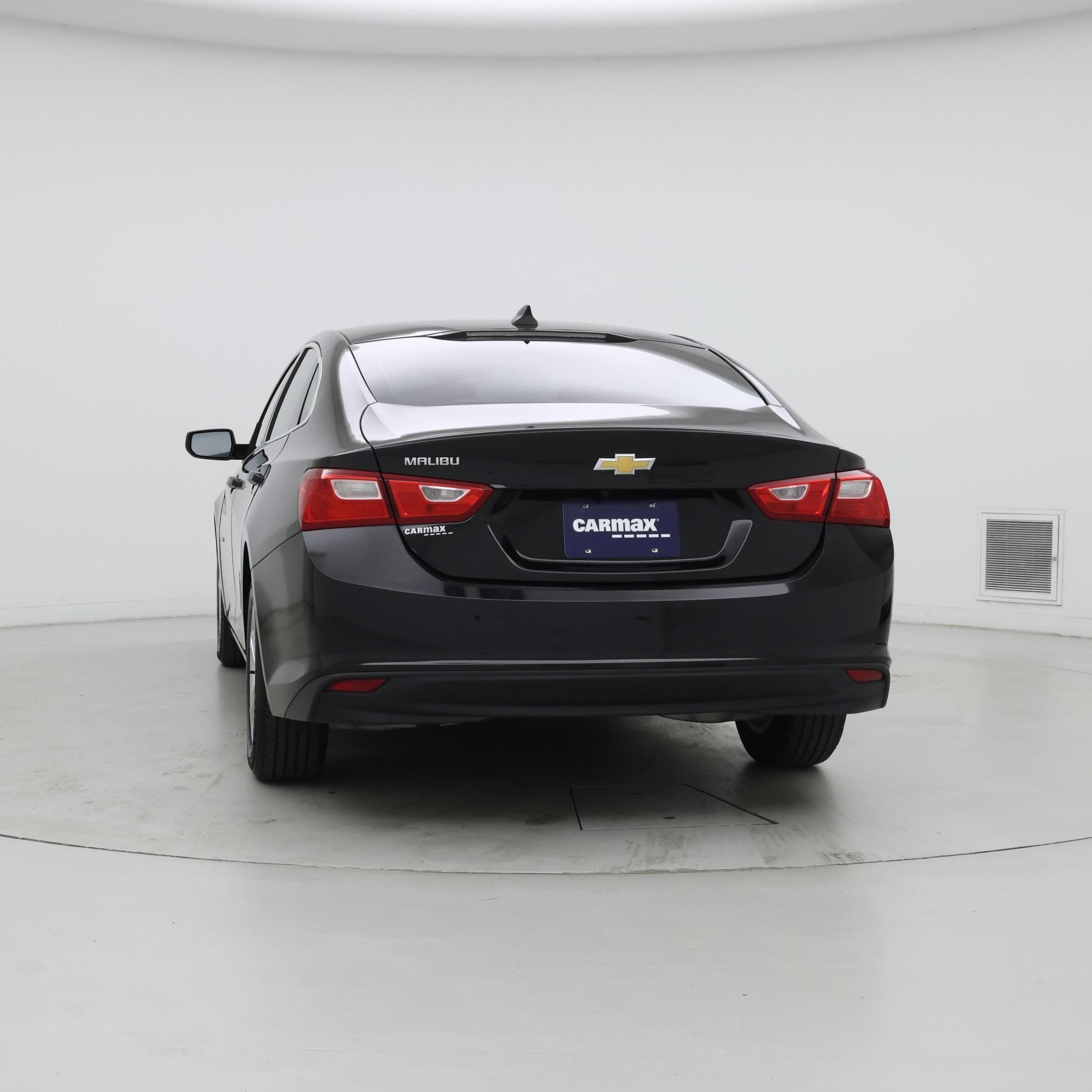 Thumbnail: 2020 Chevrolet Malibu - 6