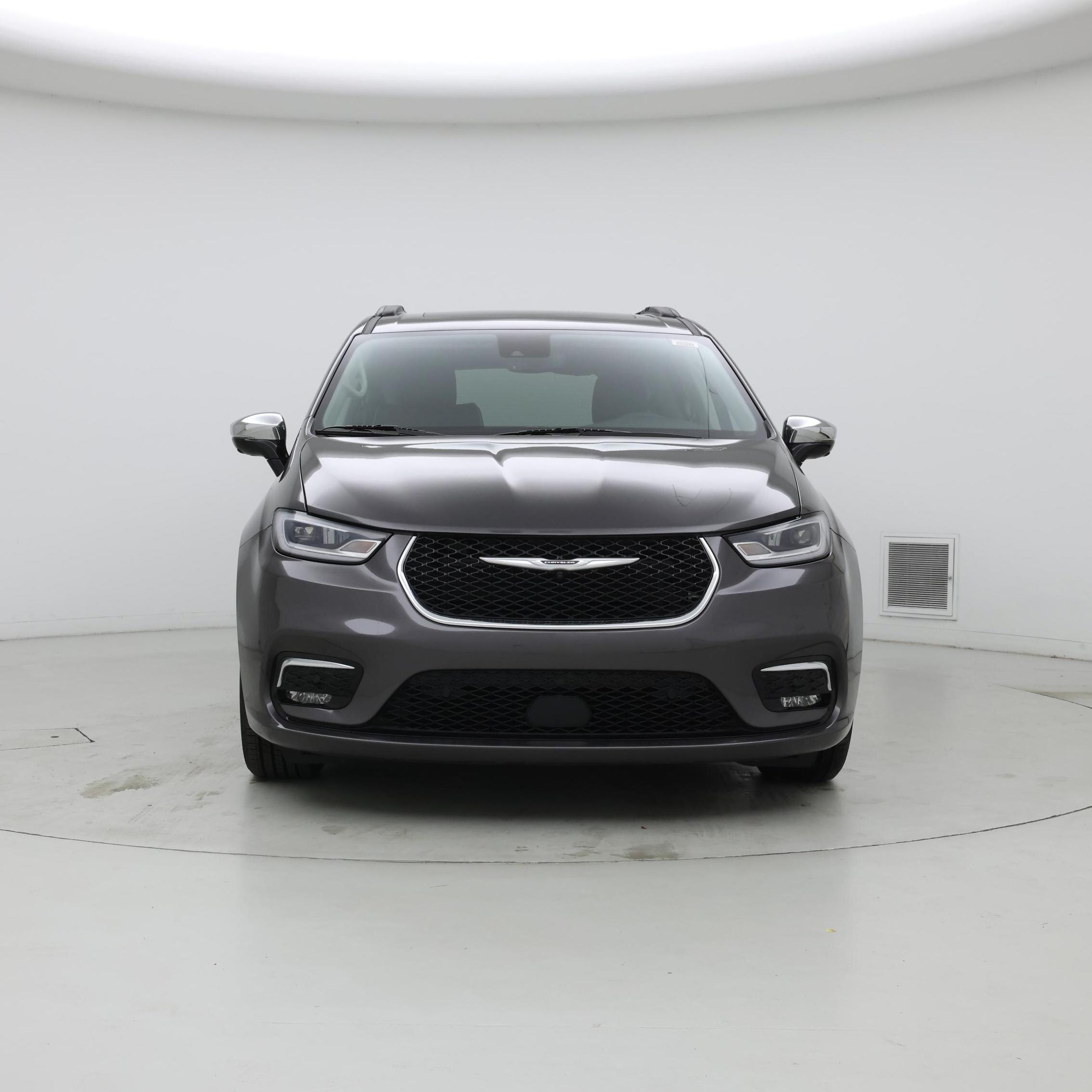 Thumbnail: 2023 Chrysler Pacifica - 5