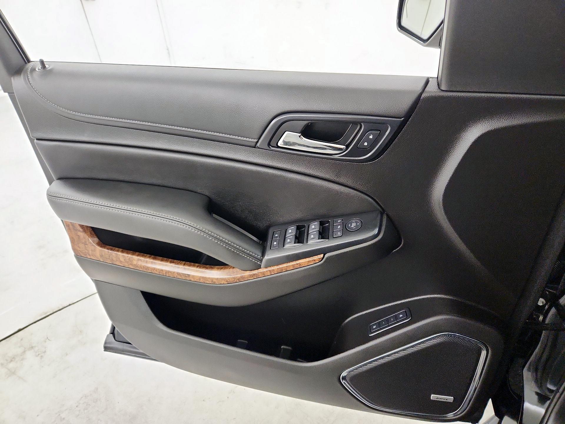 Thumbnail: 2020 Chevrolet Tahoe - 12