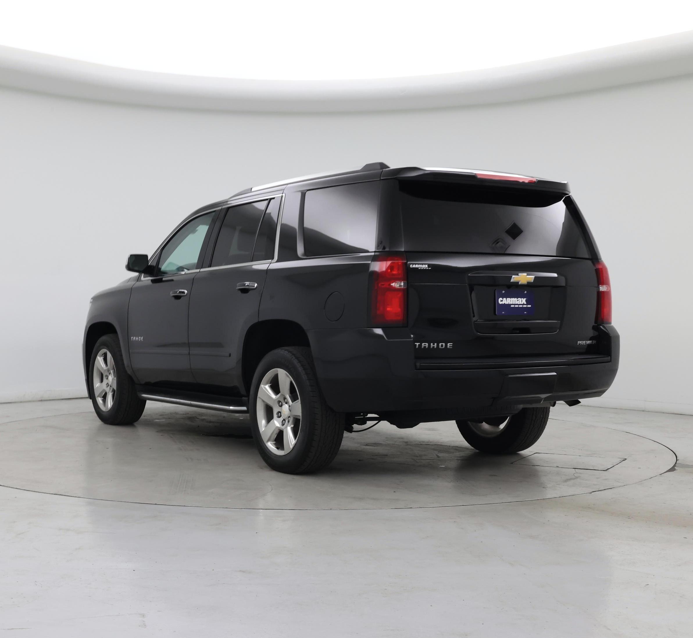Thumbnail: 2020 Chevrolet Tahoe - 2