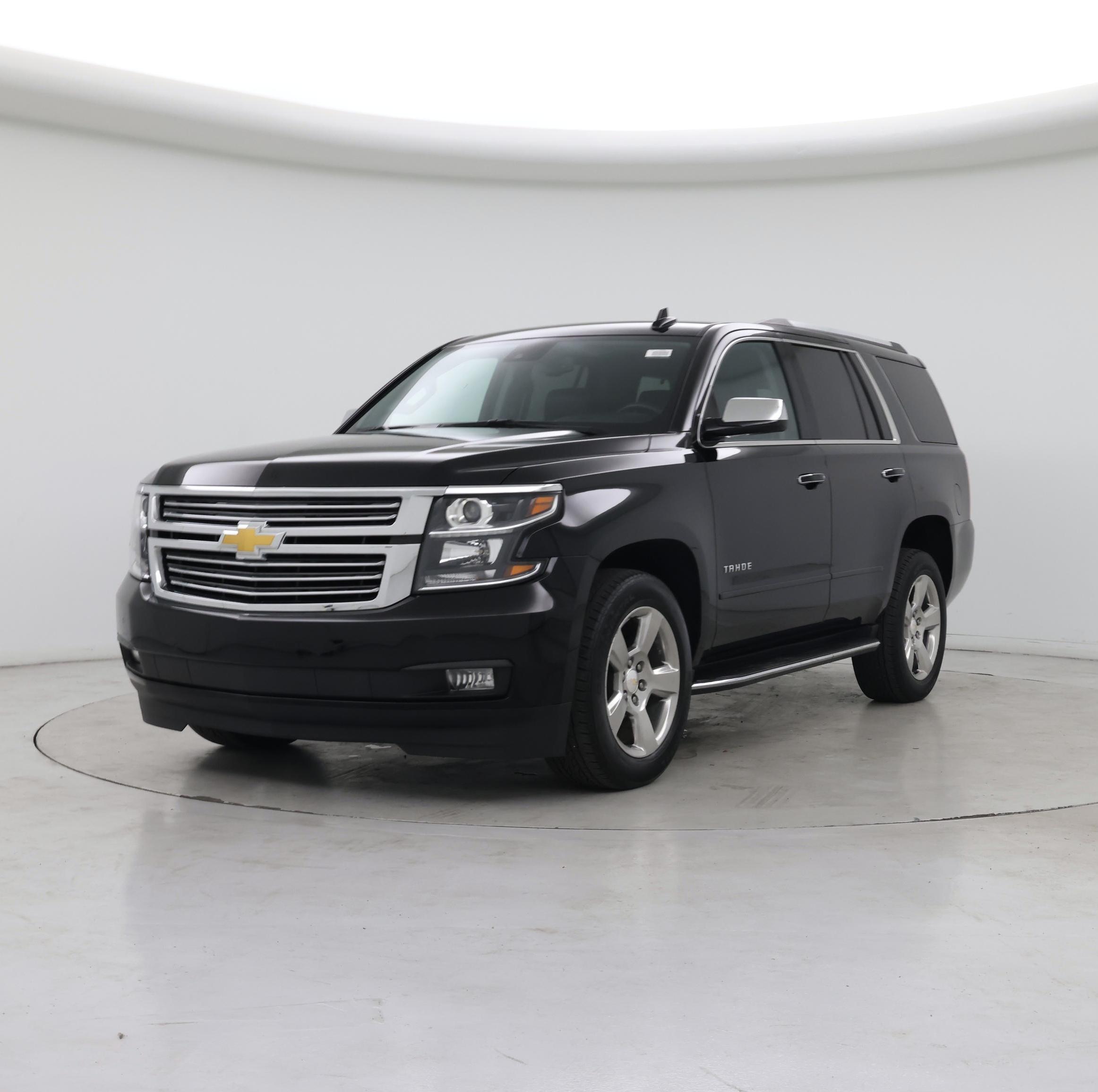Thumbnail: 2020 Chevrolet Tahoe - 4