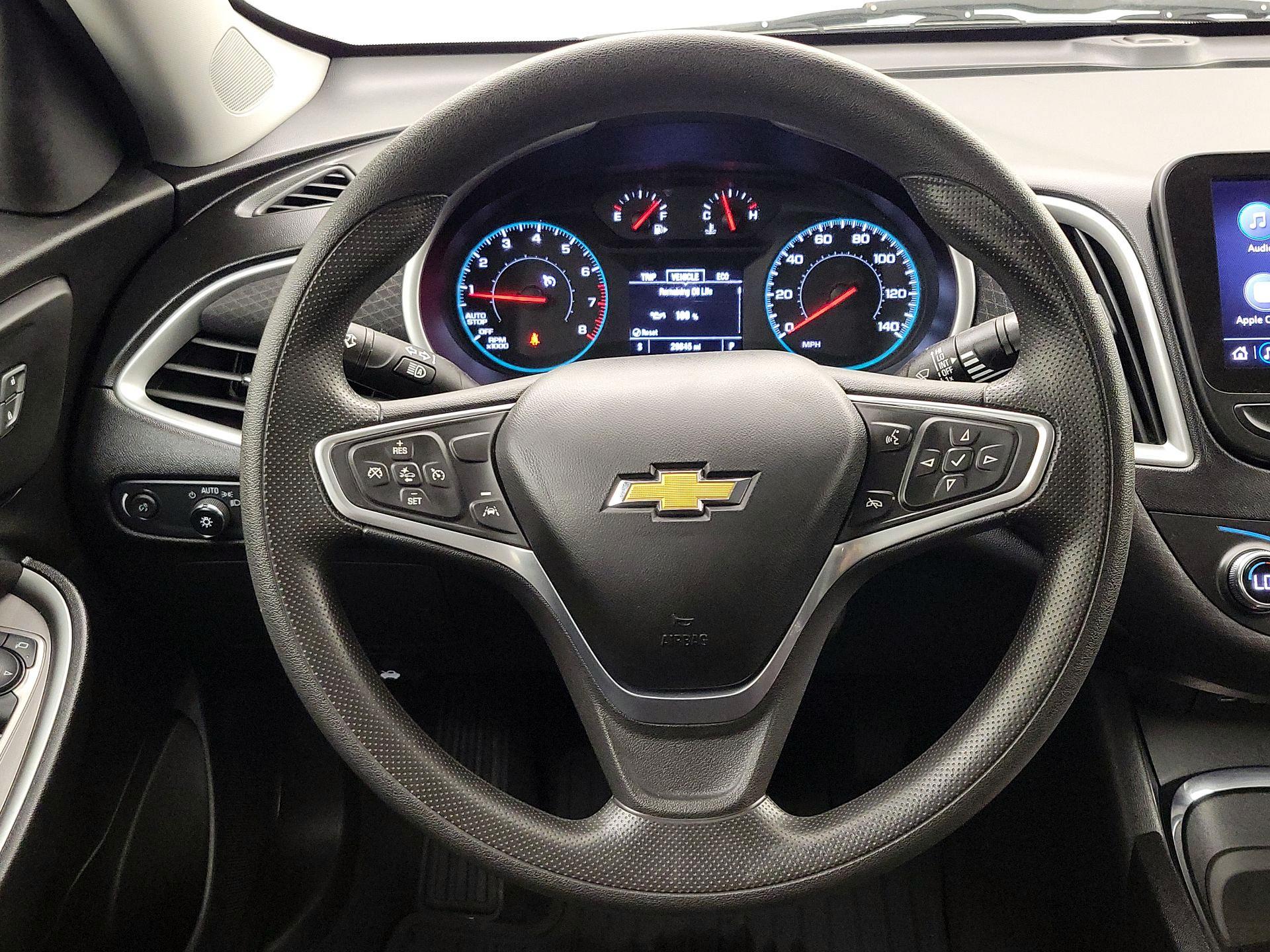 Thumbnail: 2023 Chevrolet Malibu - 10