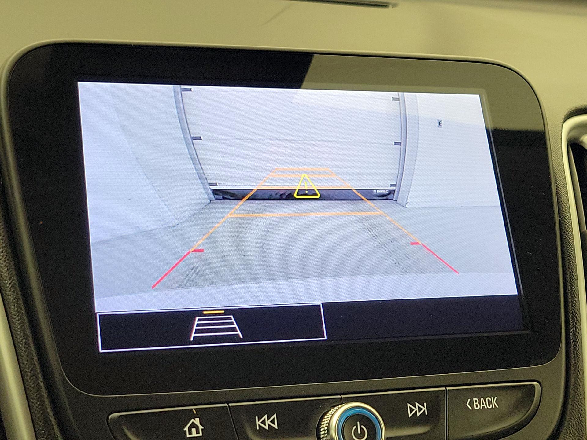 Thumbnail: 2023 Chevrolet Malibu - 14