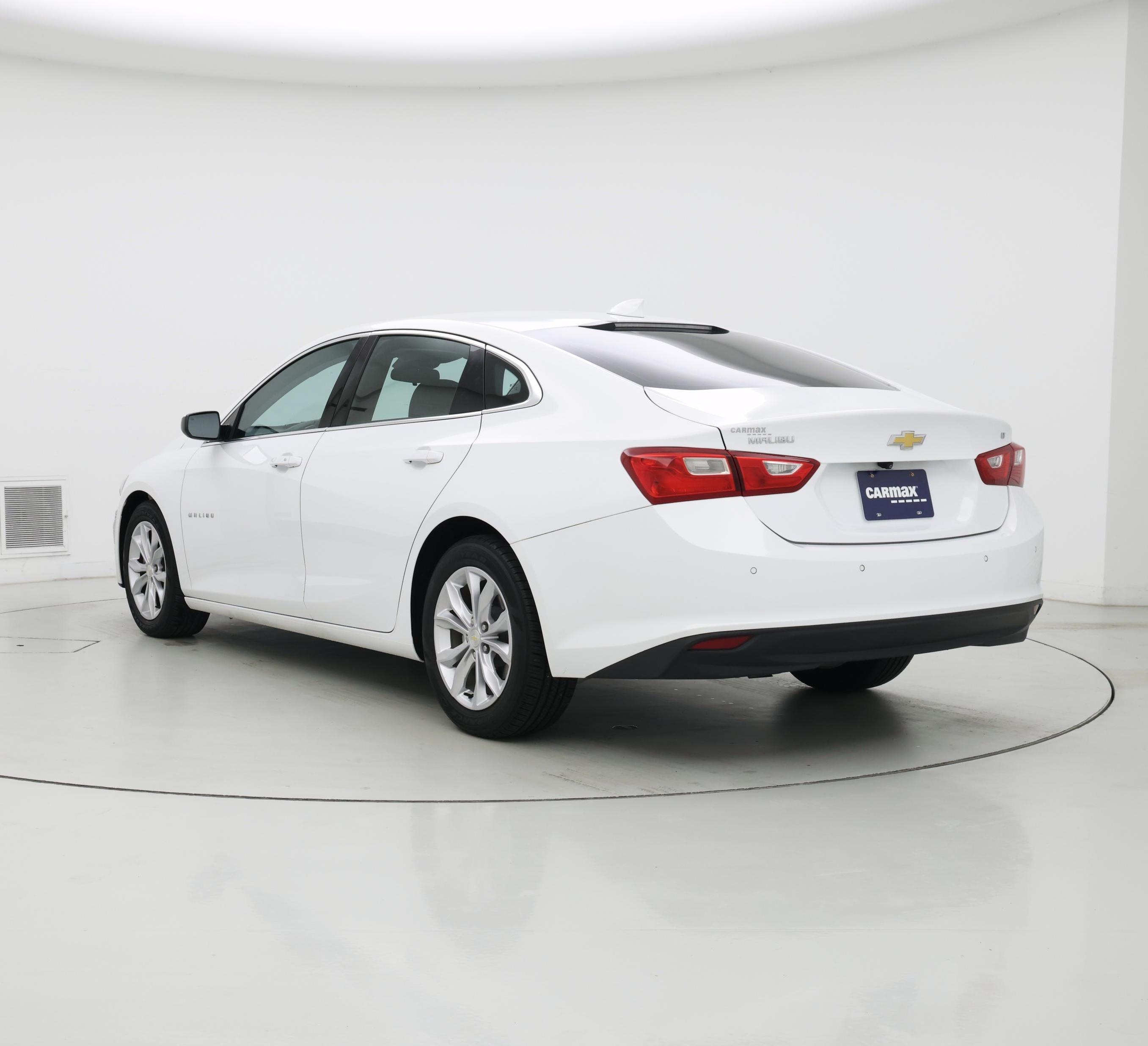 Thumbnail: 2023 Chevrolet Malibu - 2