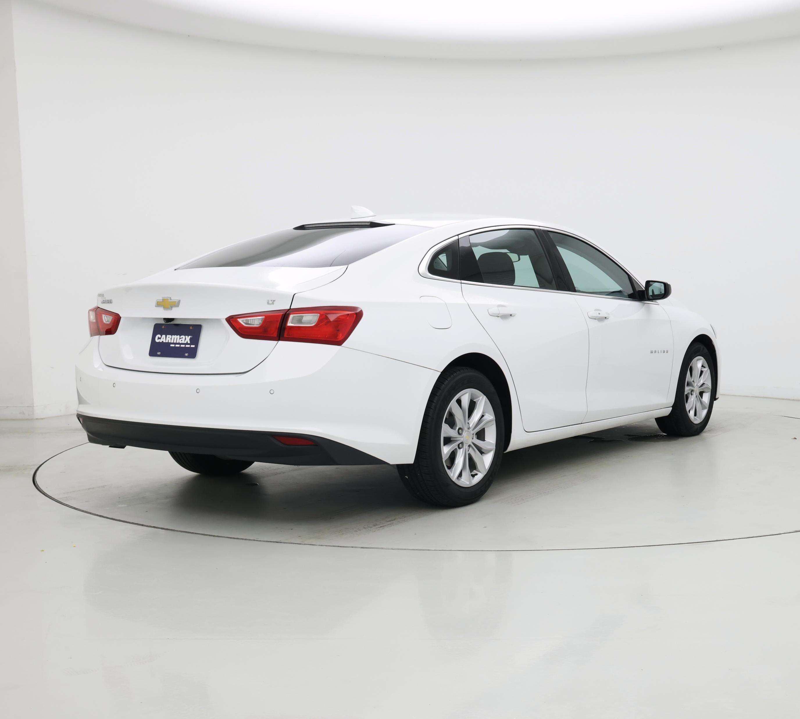 Thumbnail: 2023 Chevrolet Malibu - 8