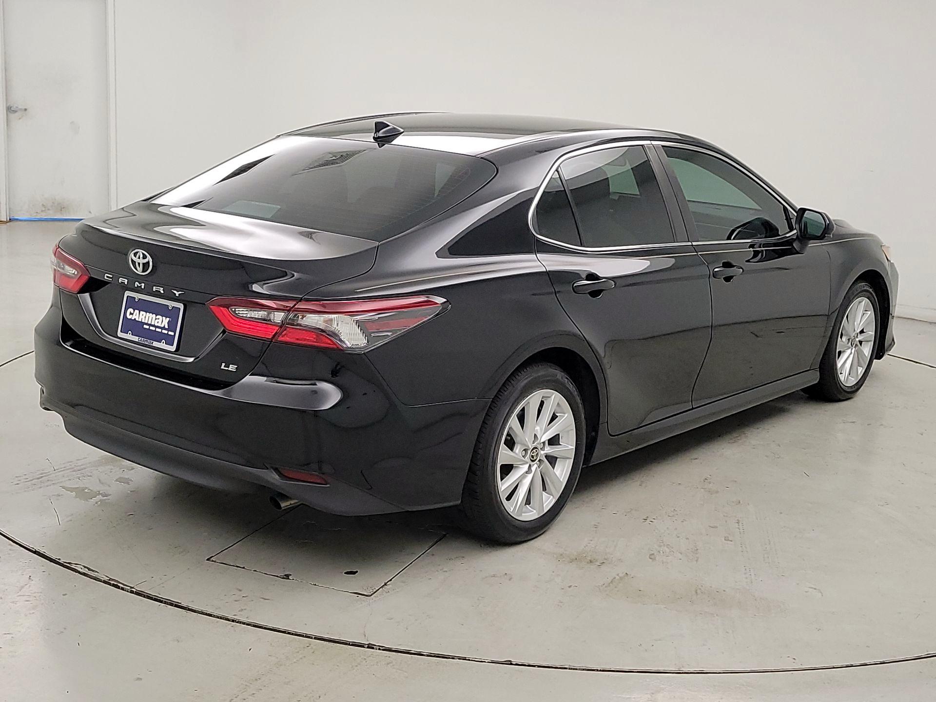 Thumbnail: 2022 Toyota Camry - 5