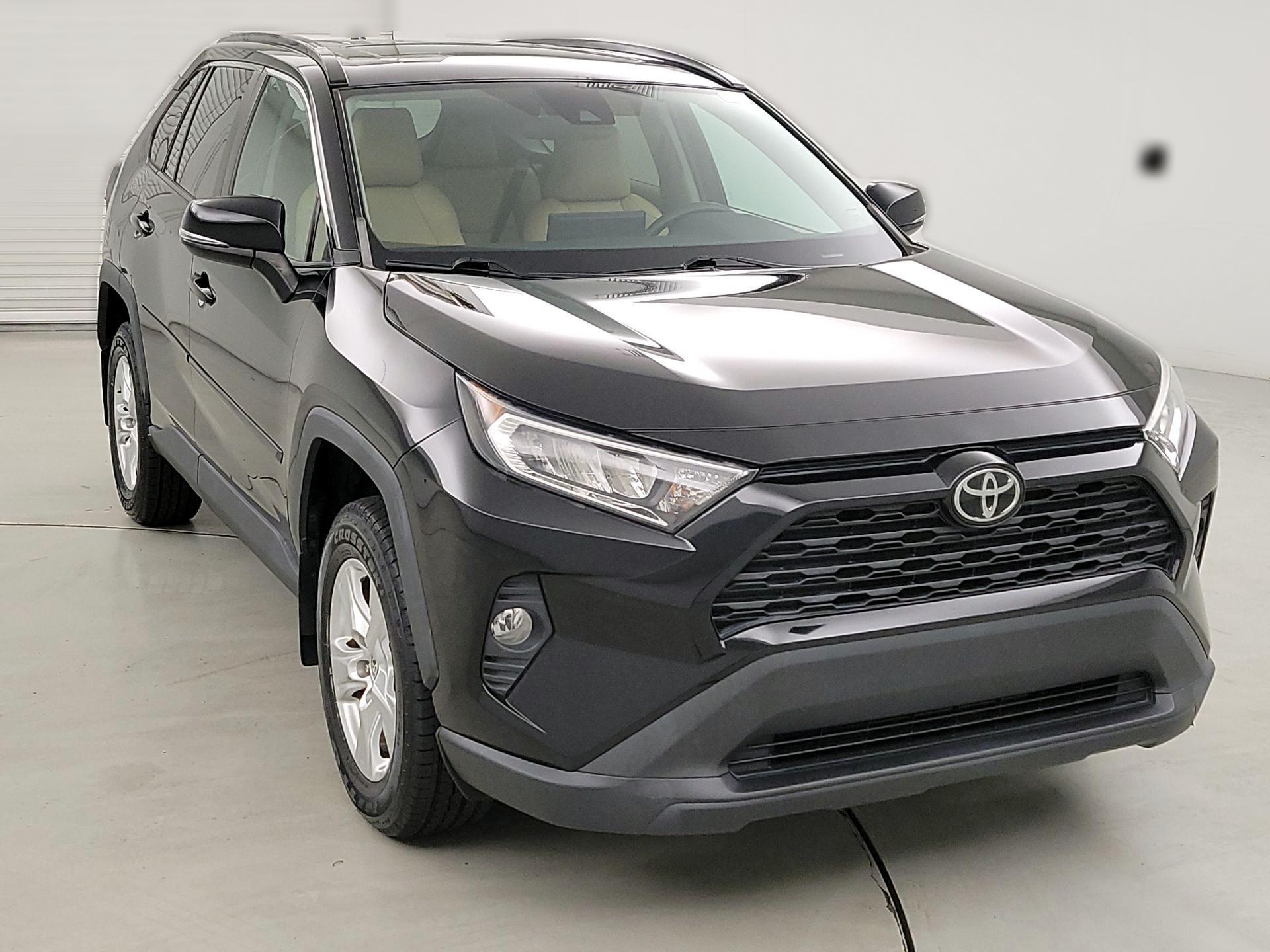 Thumbnail: 2021 Toyota RAV4 - 1