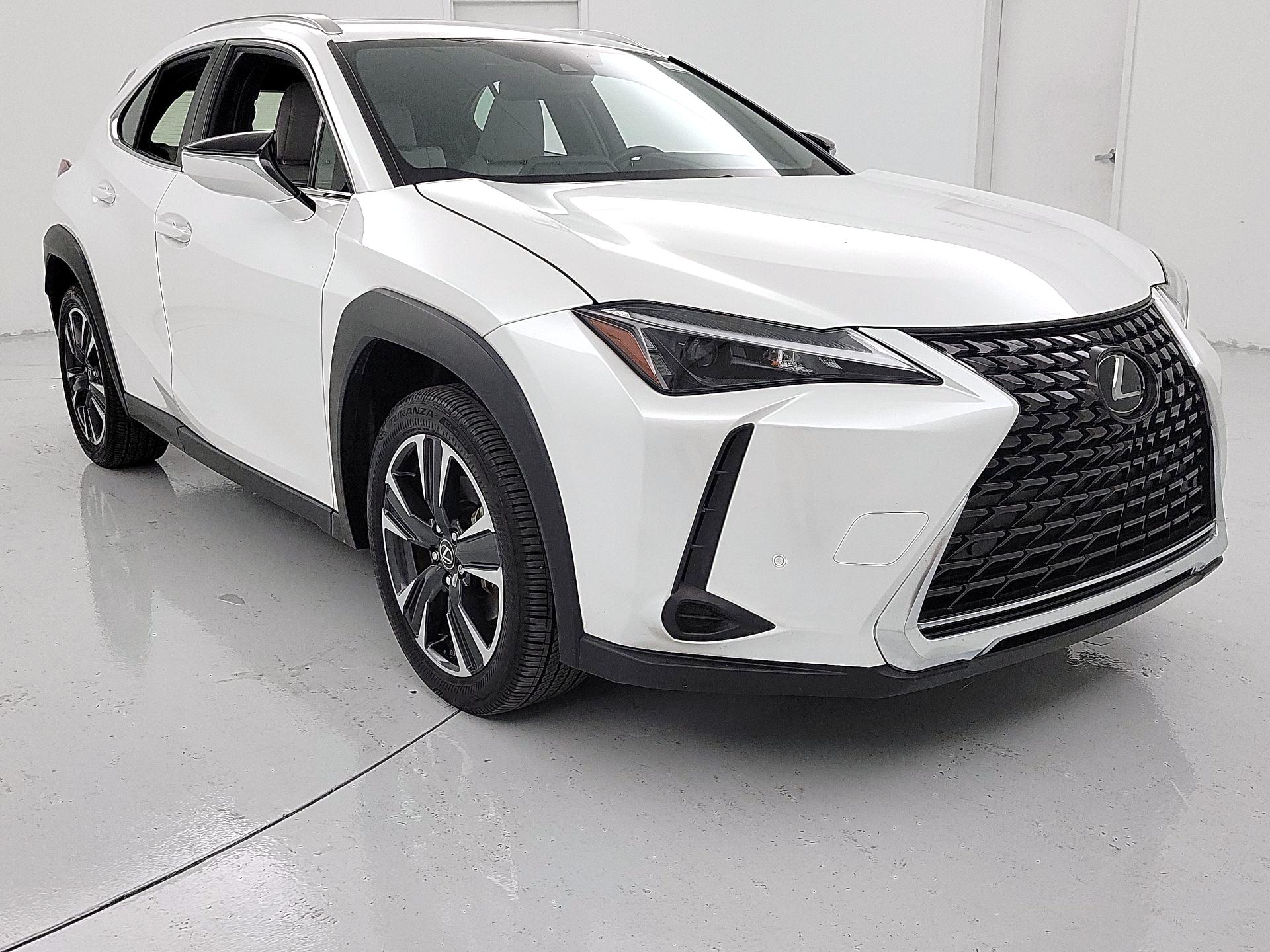 Thumbnail: 2024 Lexus UX - 1
