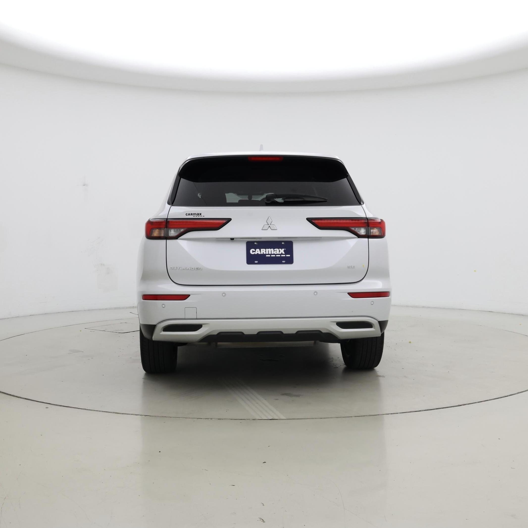 Thumbnail: 2022 Mitsubishi Outlander - 6
