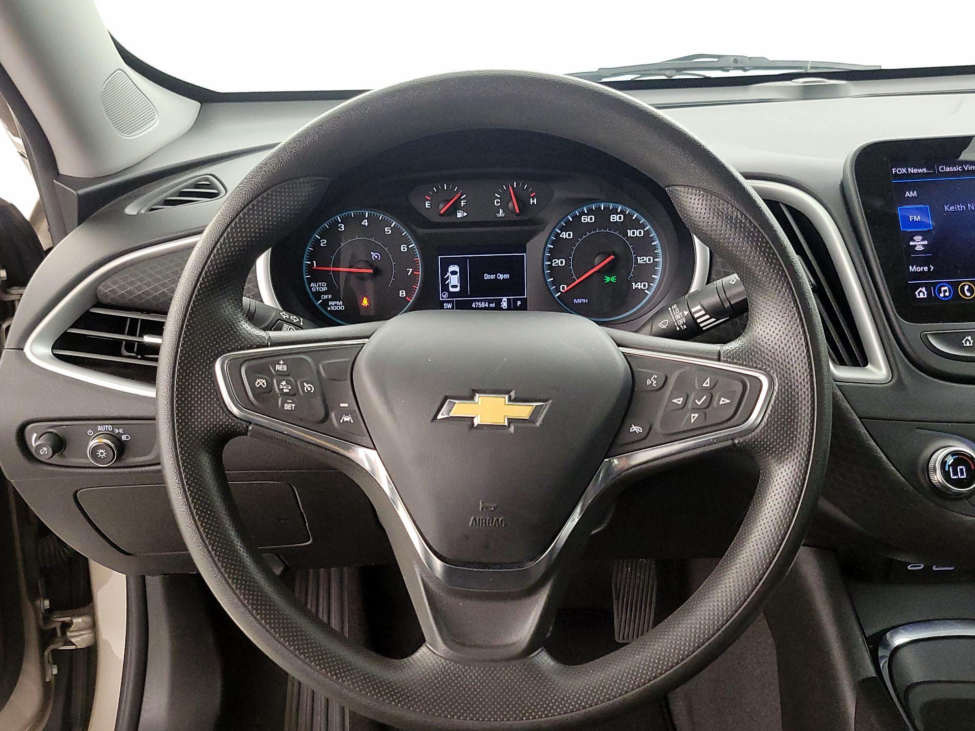 Thumbnail: 2023 Chevrolet Malibu - 10