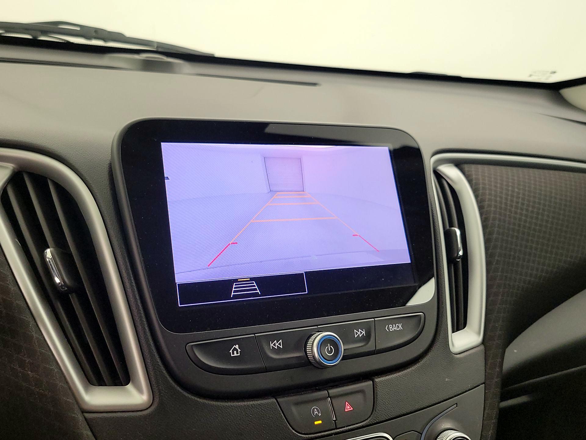 Thumbnail: 2023 Chevrolet Malibu - 14