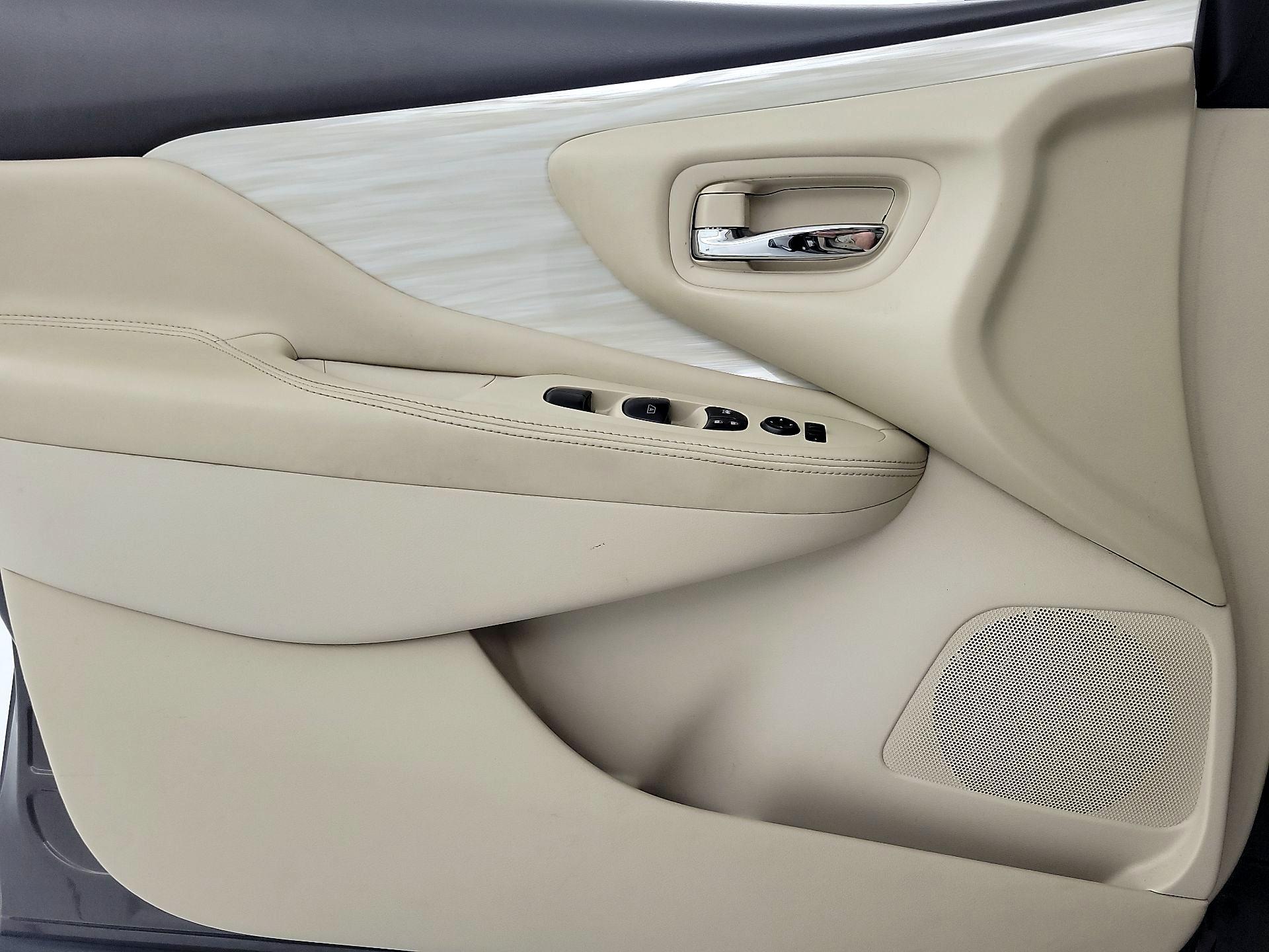 Thumbnail: 2018 Nissan Murano - 10