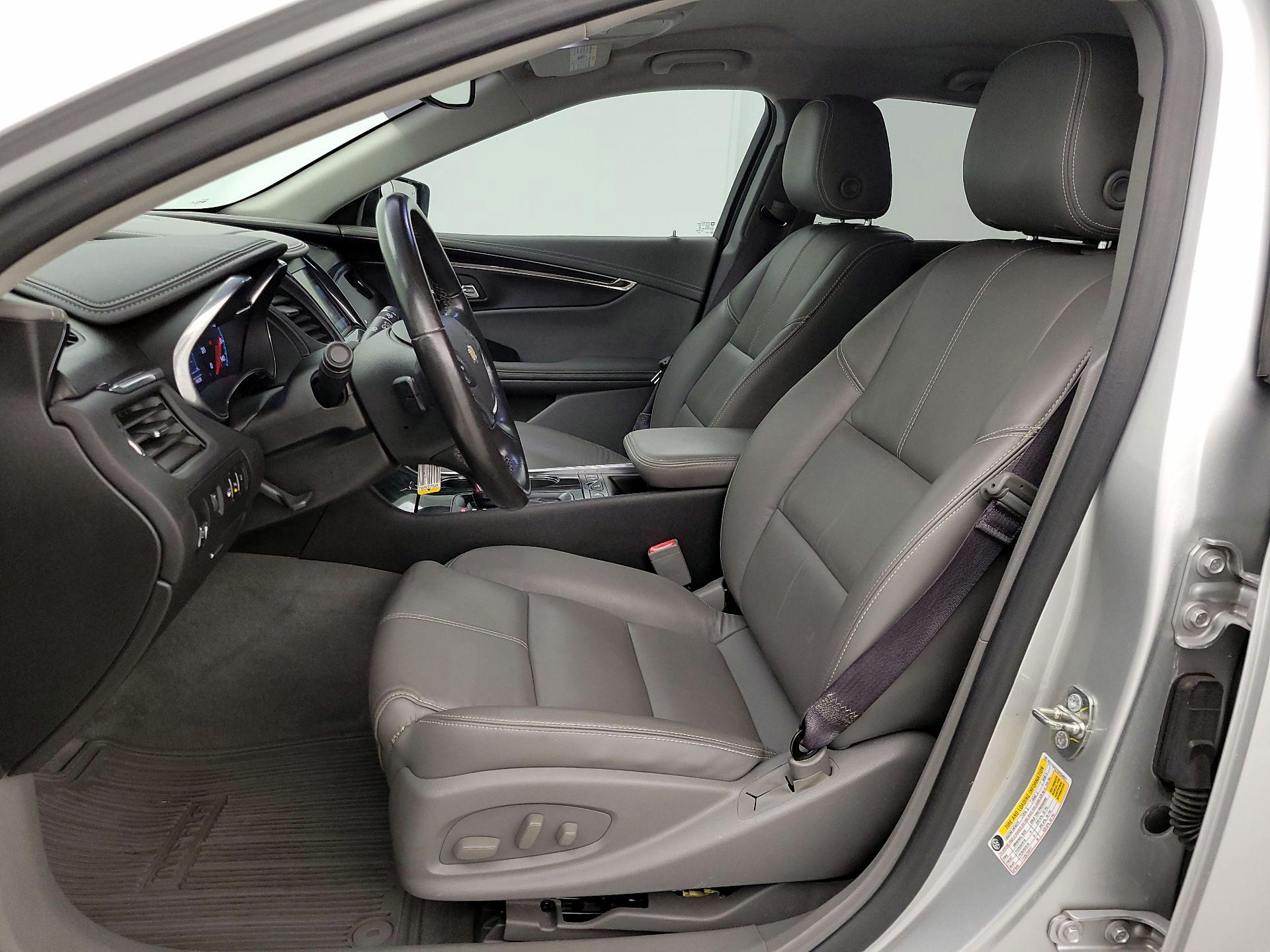 Thumbnail: 2016 Chevrolet Impala - 11