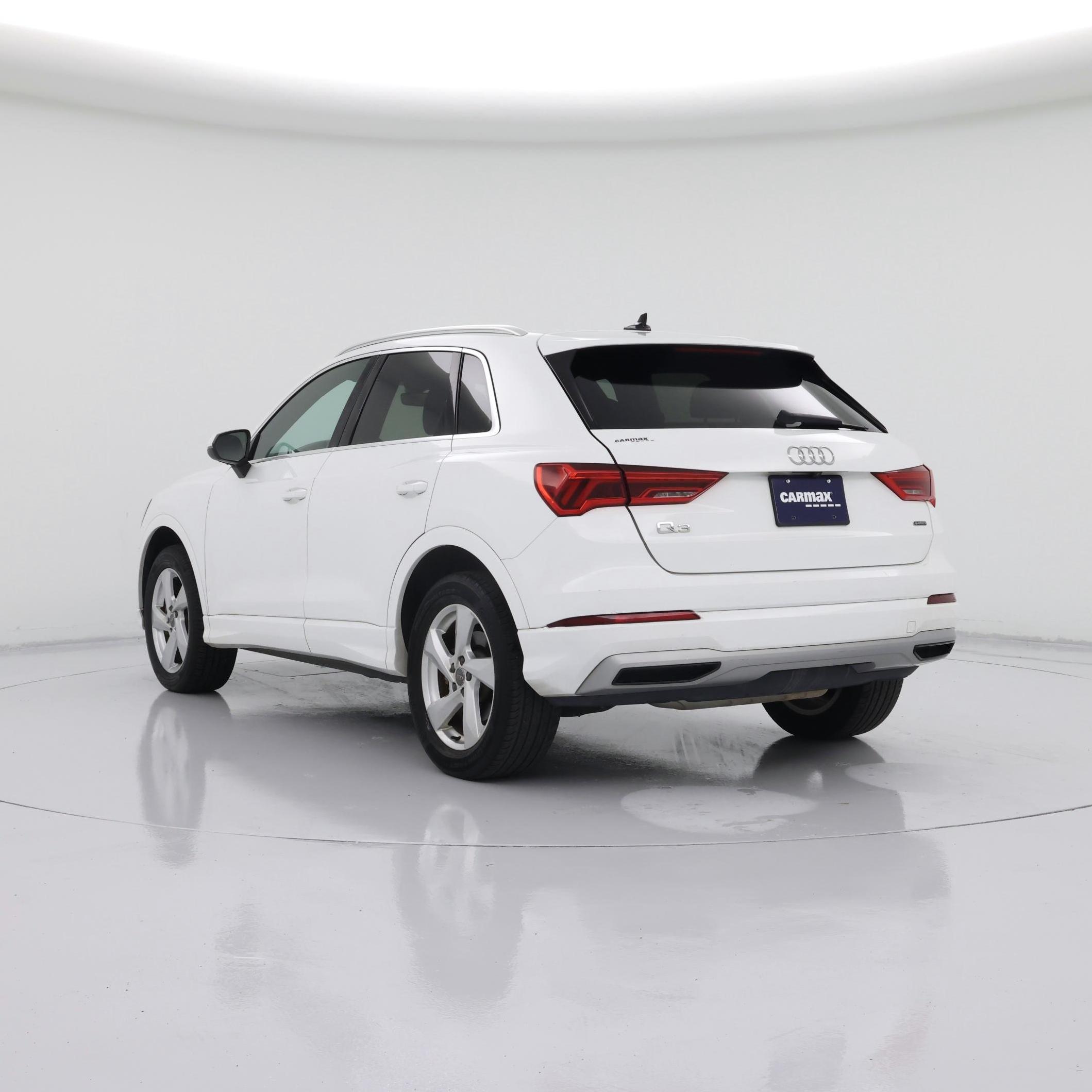 Thumbnail: 2020 Audi Q3 - 2