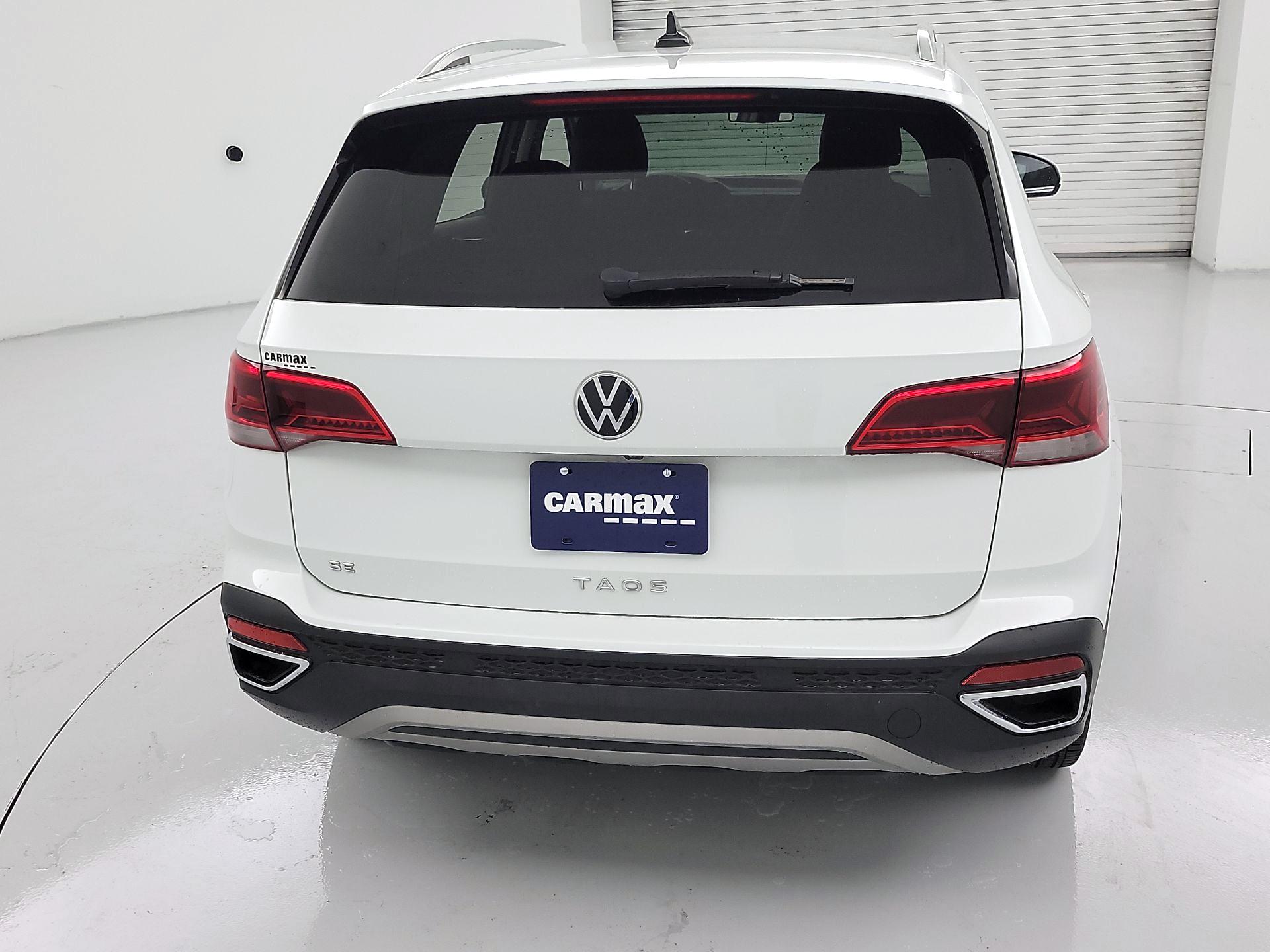 Thumbnail: 2022 Volkswagen Taos - 6