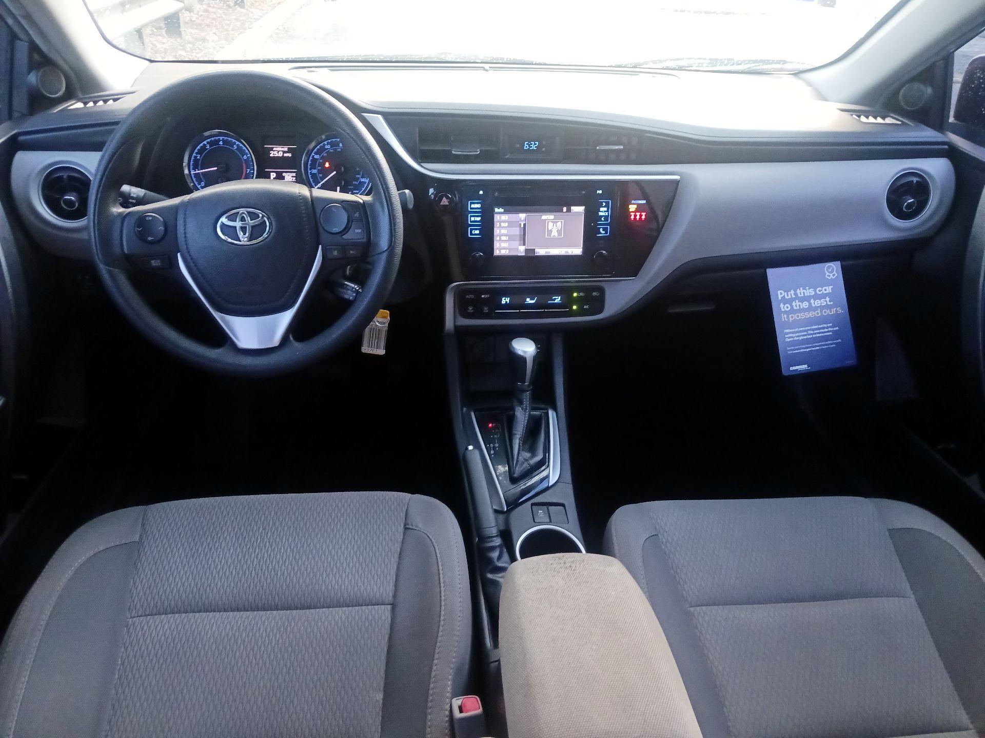 Thumbnail: 2019 Toyota Corolla - 8