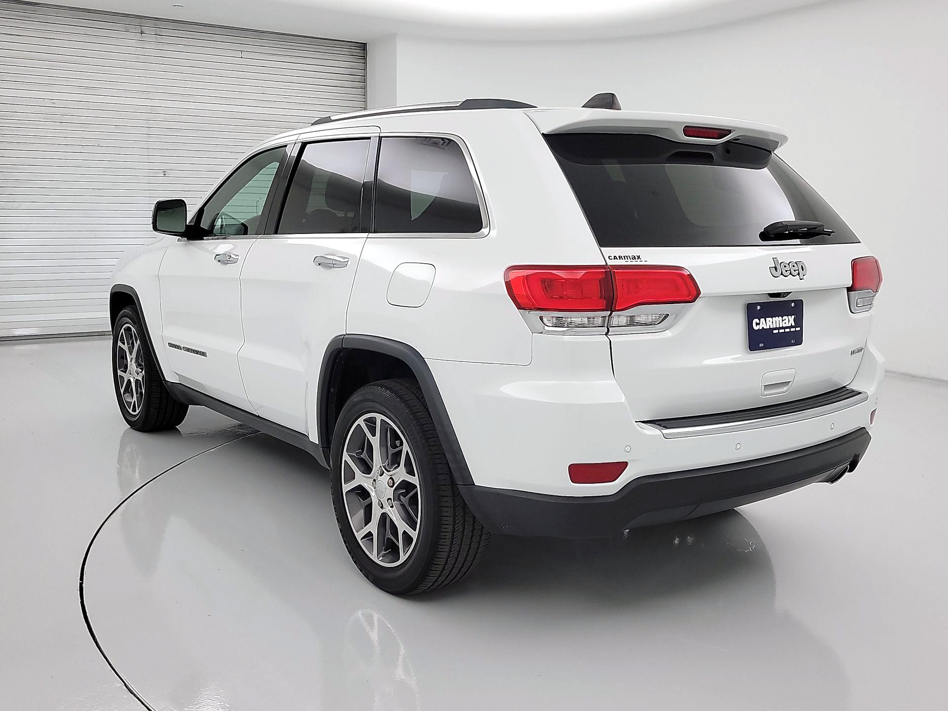 Thumbnail: 2019 Jeep Grand Cherokee - 7
