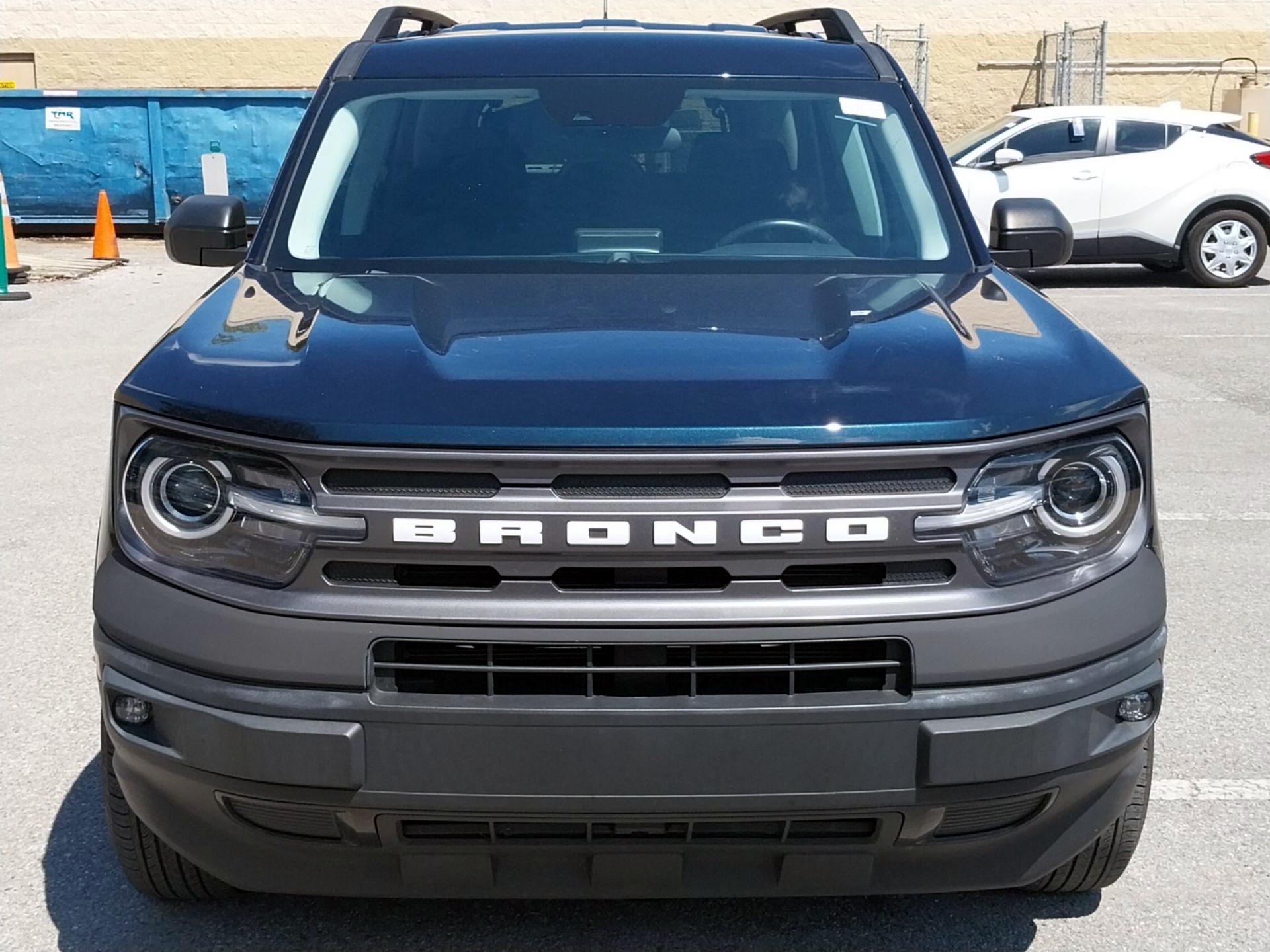 Thumbnail: 2022 Ford Bronco Sport - 2