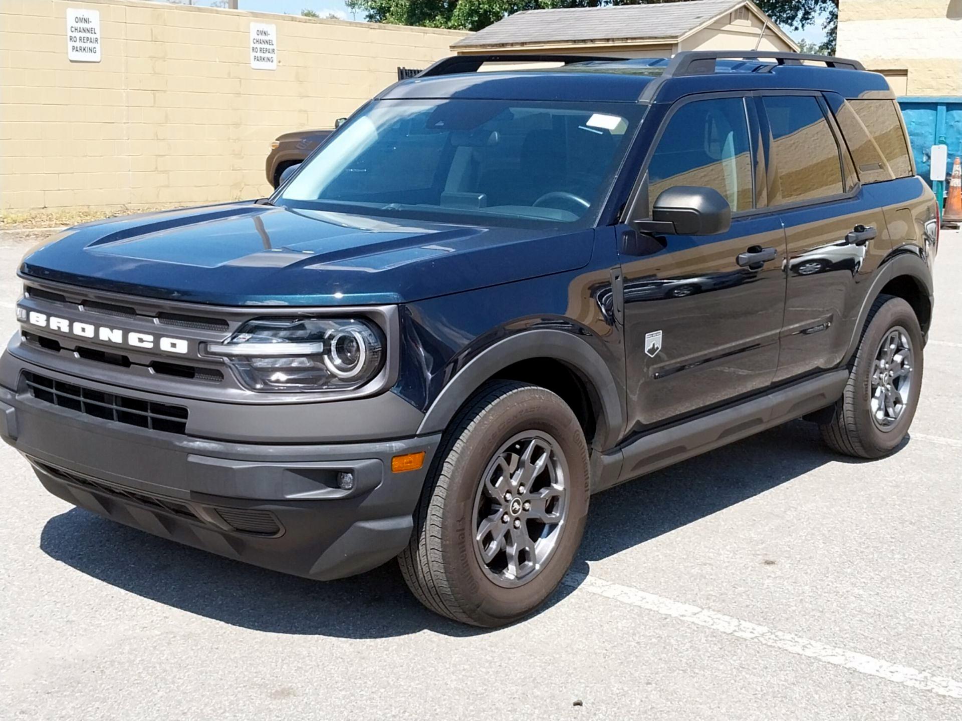 Thumbnail: 2022 Ford Bronco Sport - 3