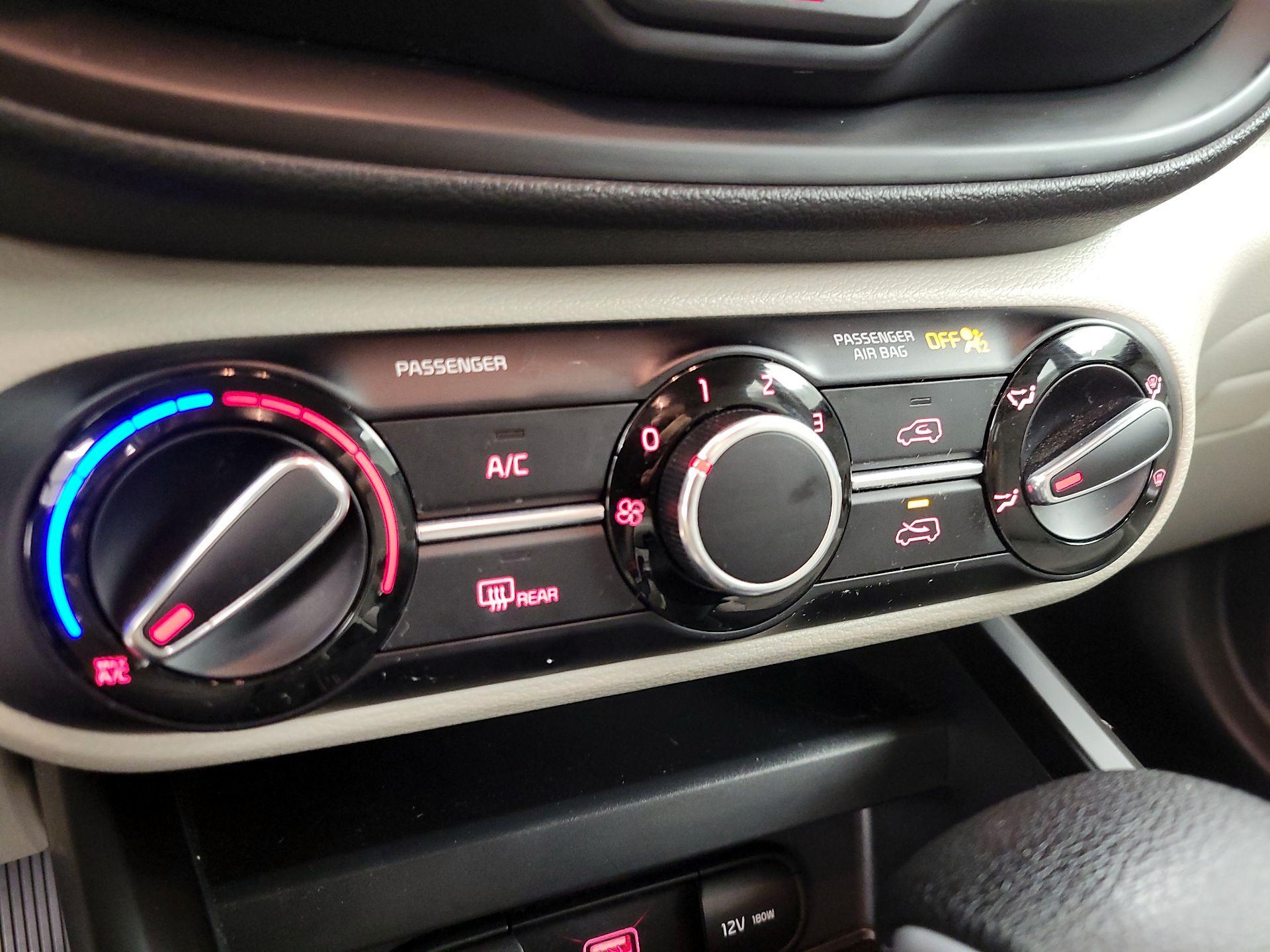 Thumbnail: 2021 Kia Soul - 16