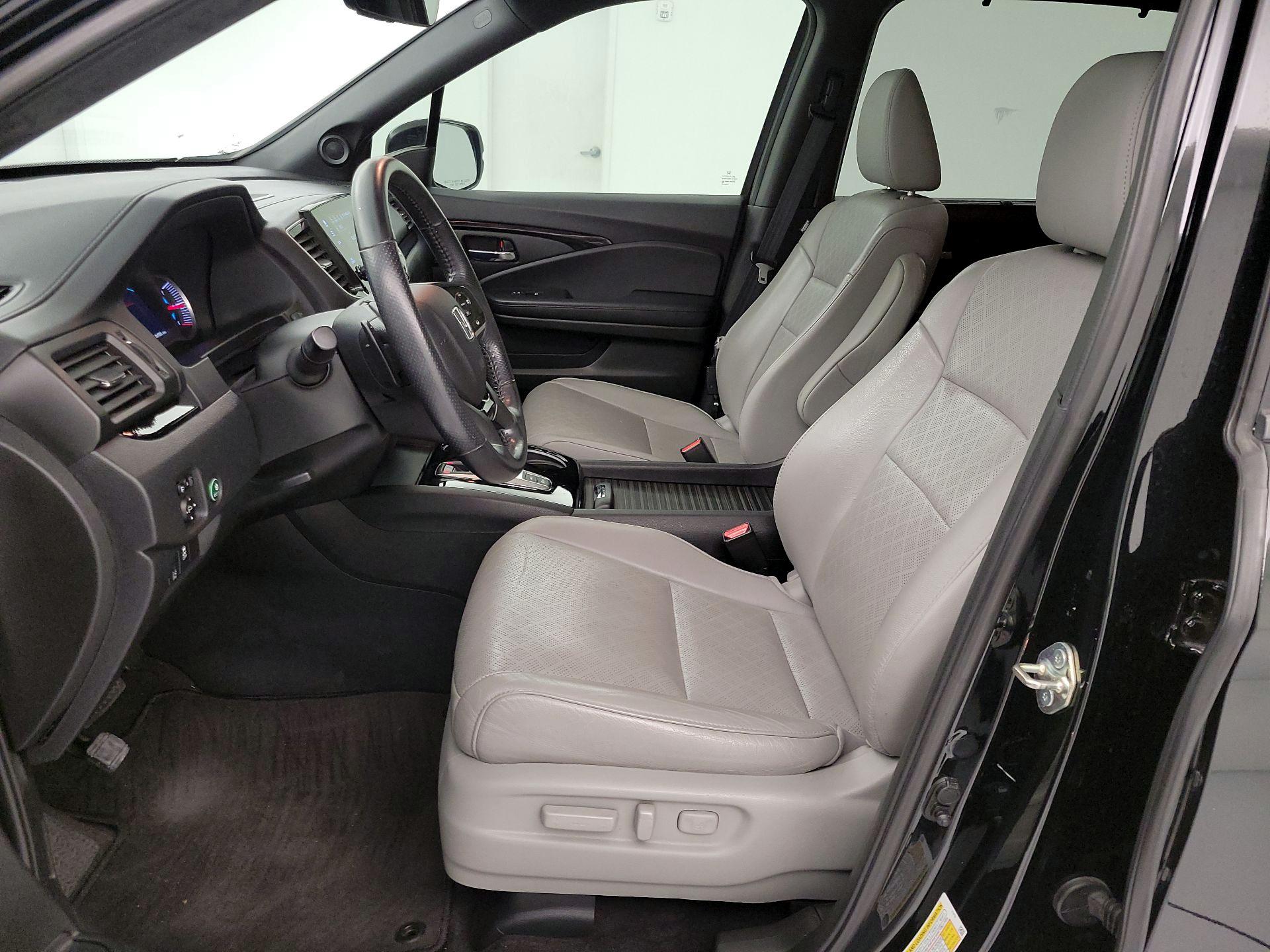 Thumbnail: 2019 Honda Passport - 9