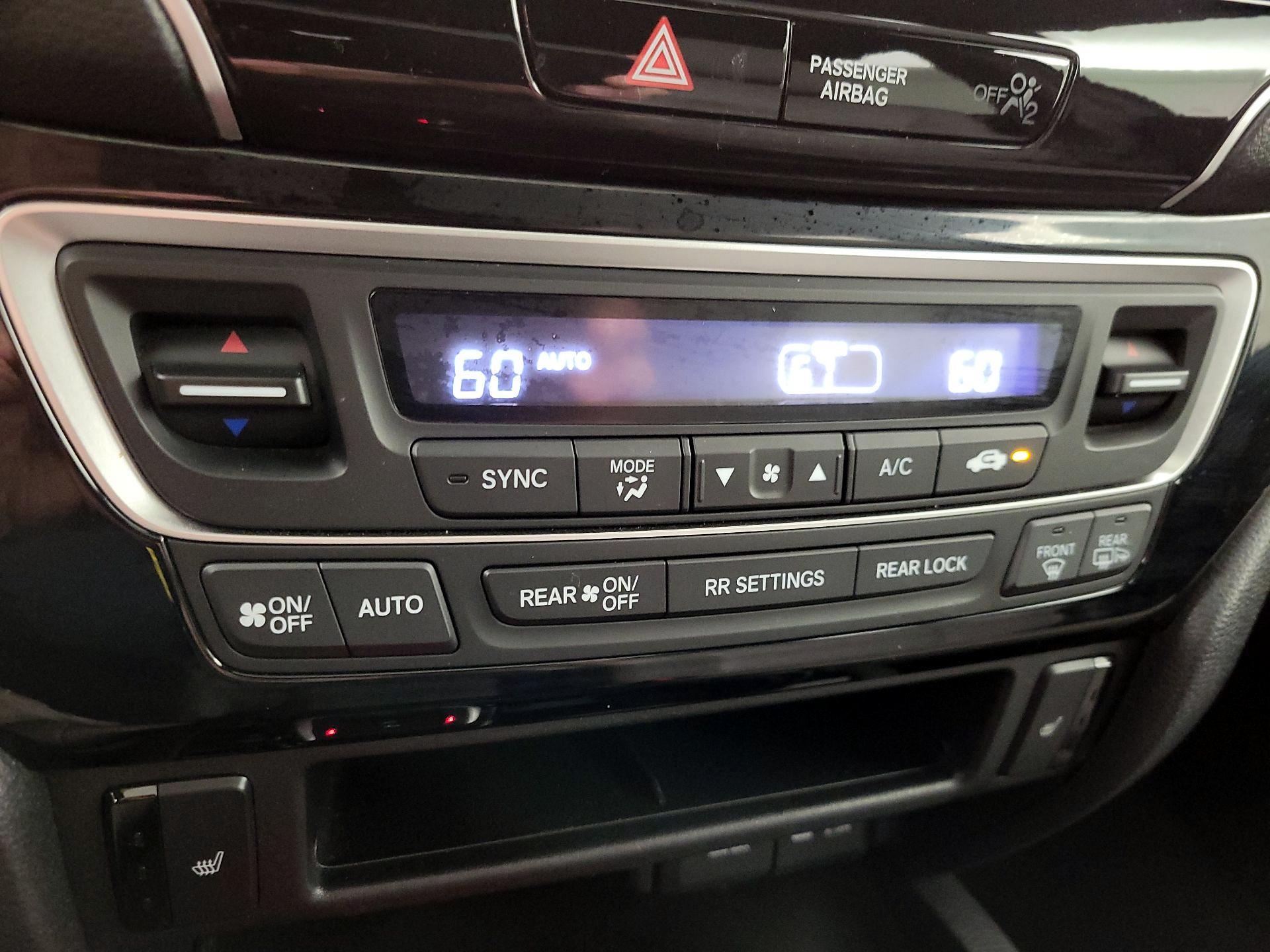 Thumbnail: 2019 Honda Passport - 15
