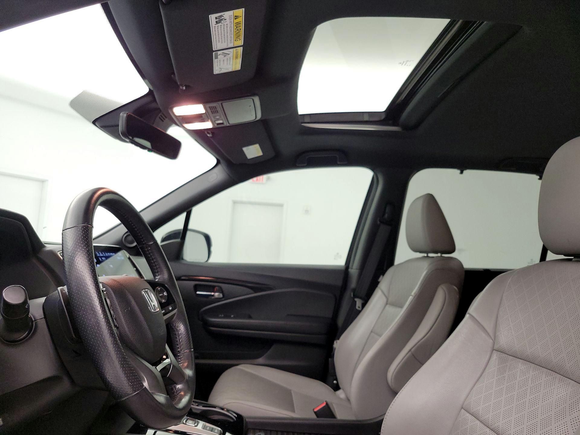 Thumbnail: 2019 Honda Passport - 18