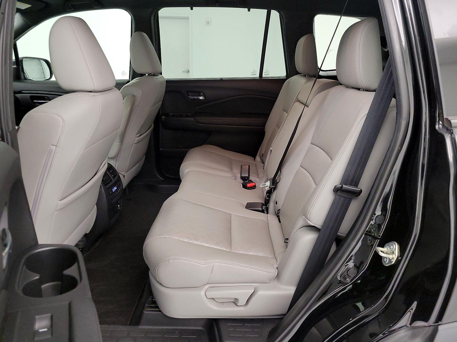 Thumbnail: 2019 Honda Passport - 19