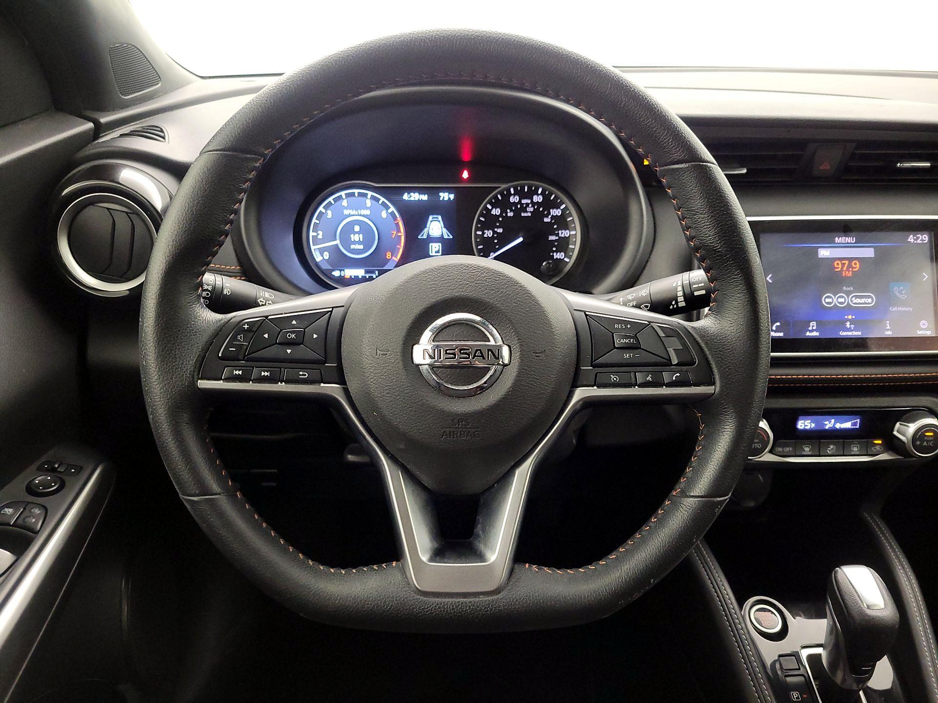 Thumbnail: 2020 Nissan Kicks - 10