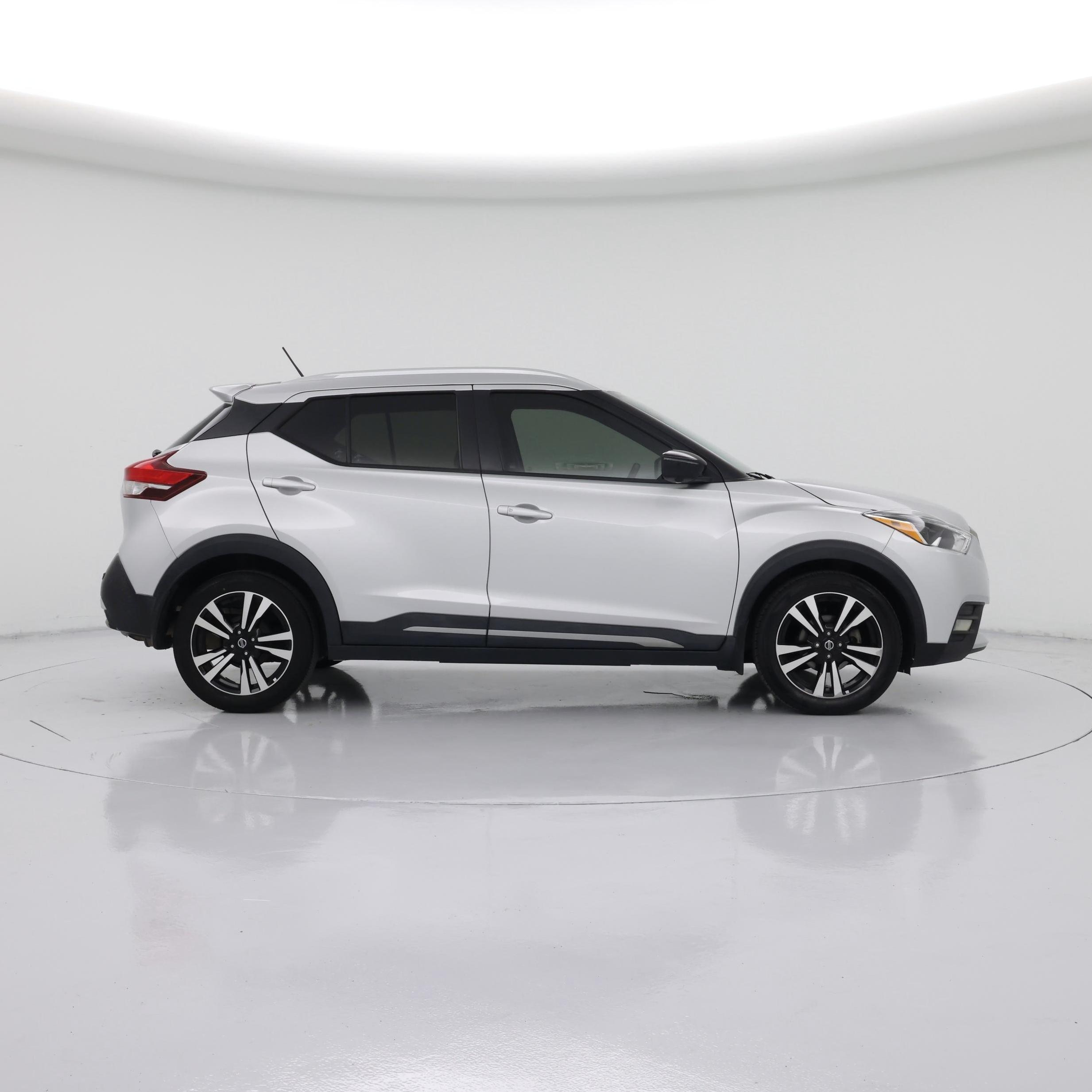 Thumbnail: 2020 Nissan Kicks - 7