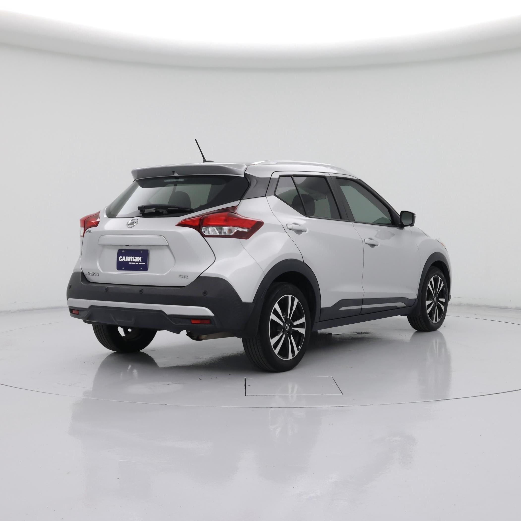 Thumbnail: 2020 Nissan Kicks - 8