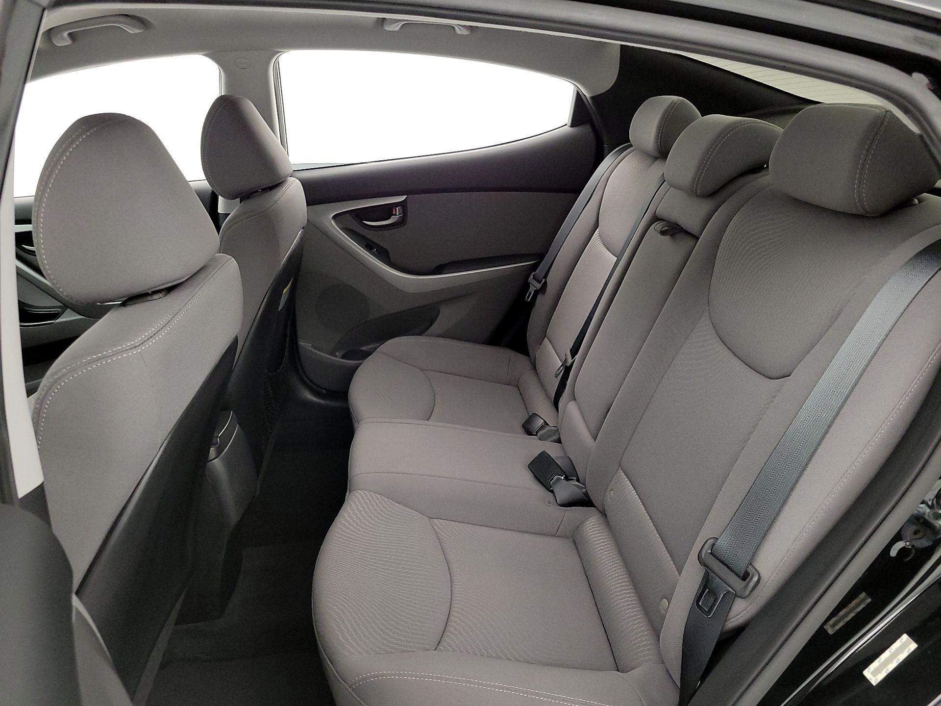 Thumbnail: 2015 Hyundai Elantra - 19