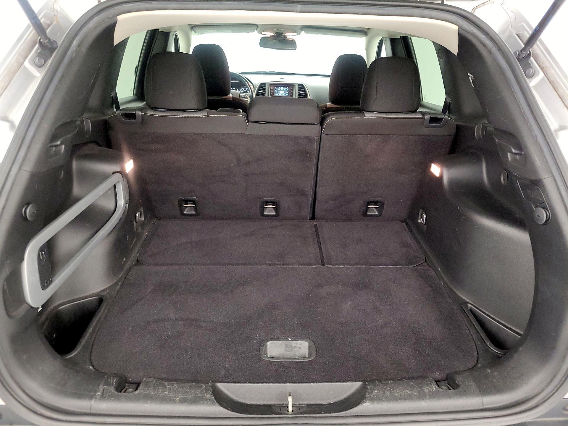 Thumbnail: 2014 Jeep Cherokee - 19