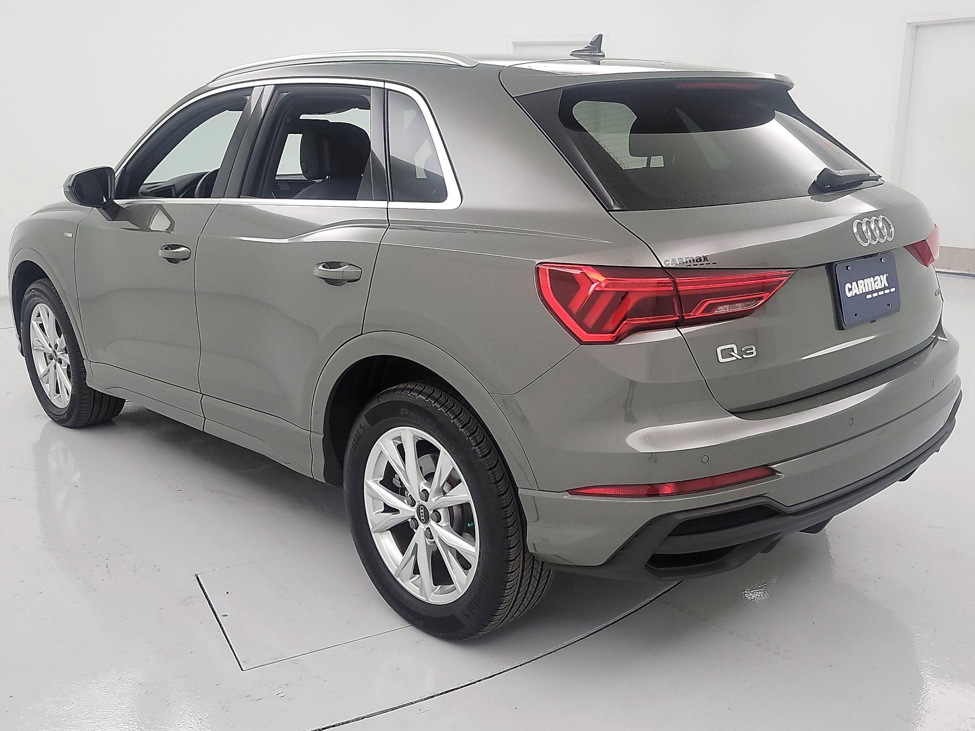 Thumbnail: 2024 Audi Q3 - 7
