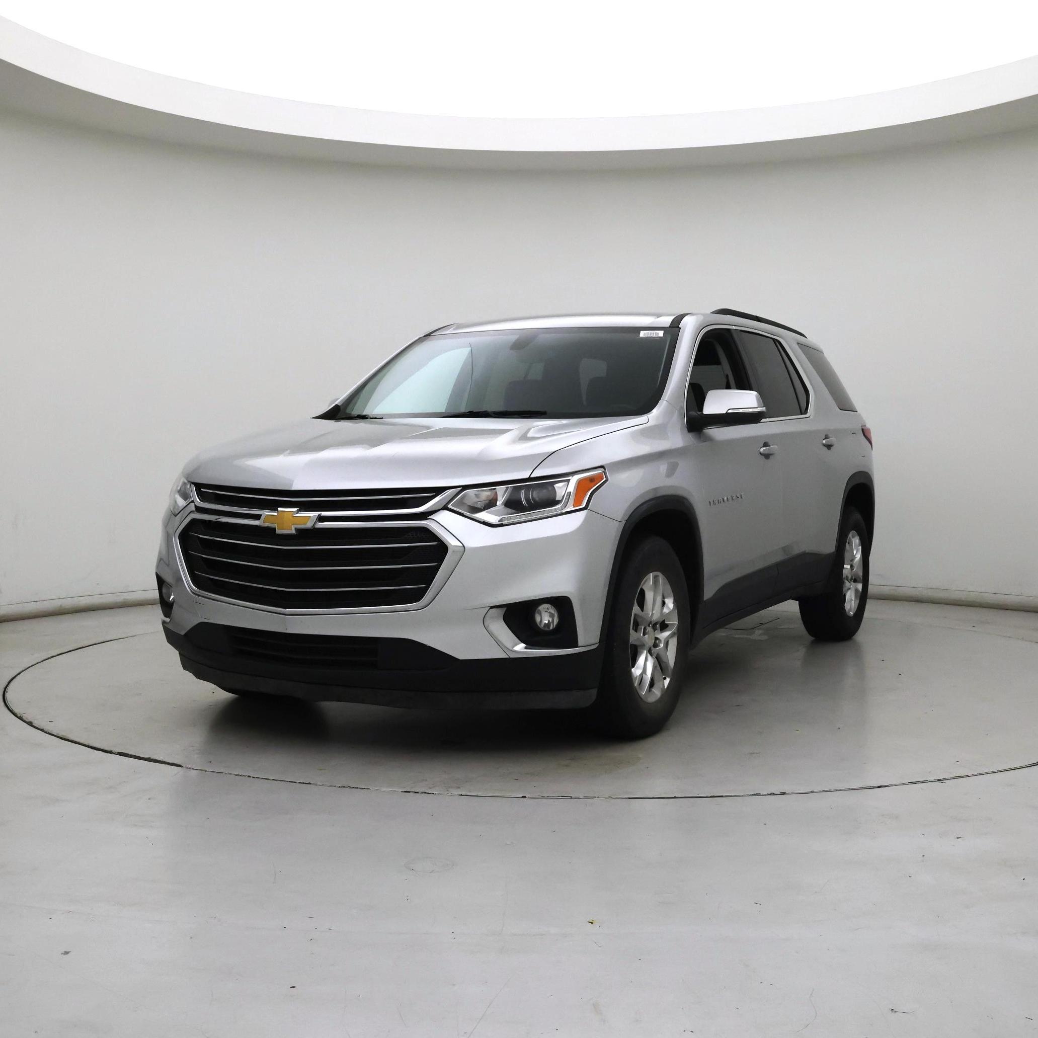 Thumbnail: 2021 Chevrolet Traverse - 4