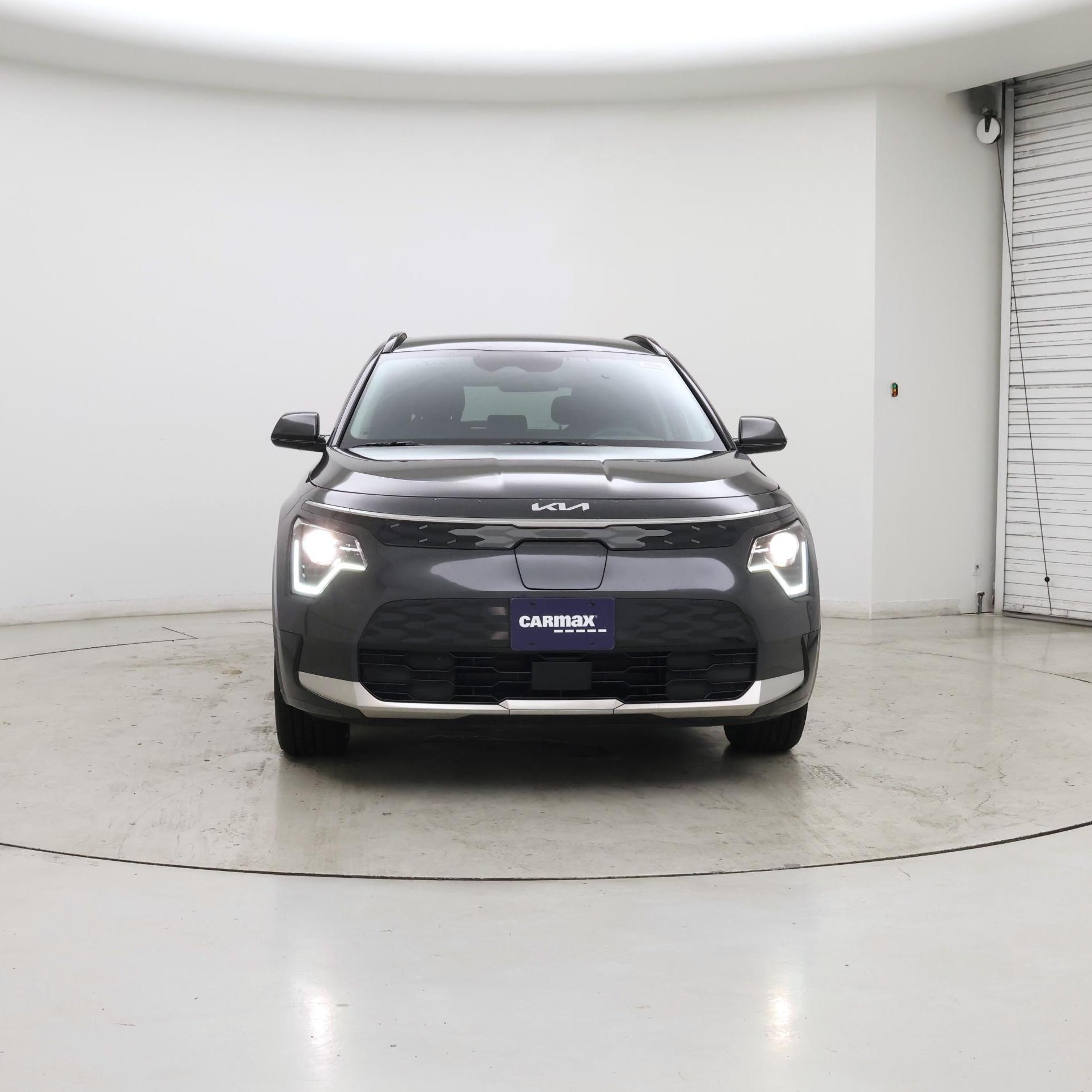 Thumbnail: 2023 Kia Niro - 5