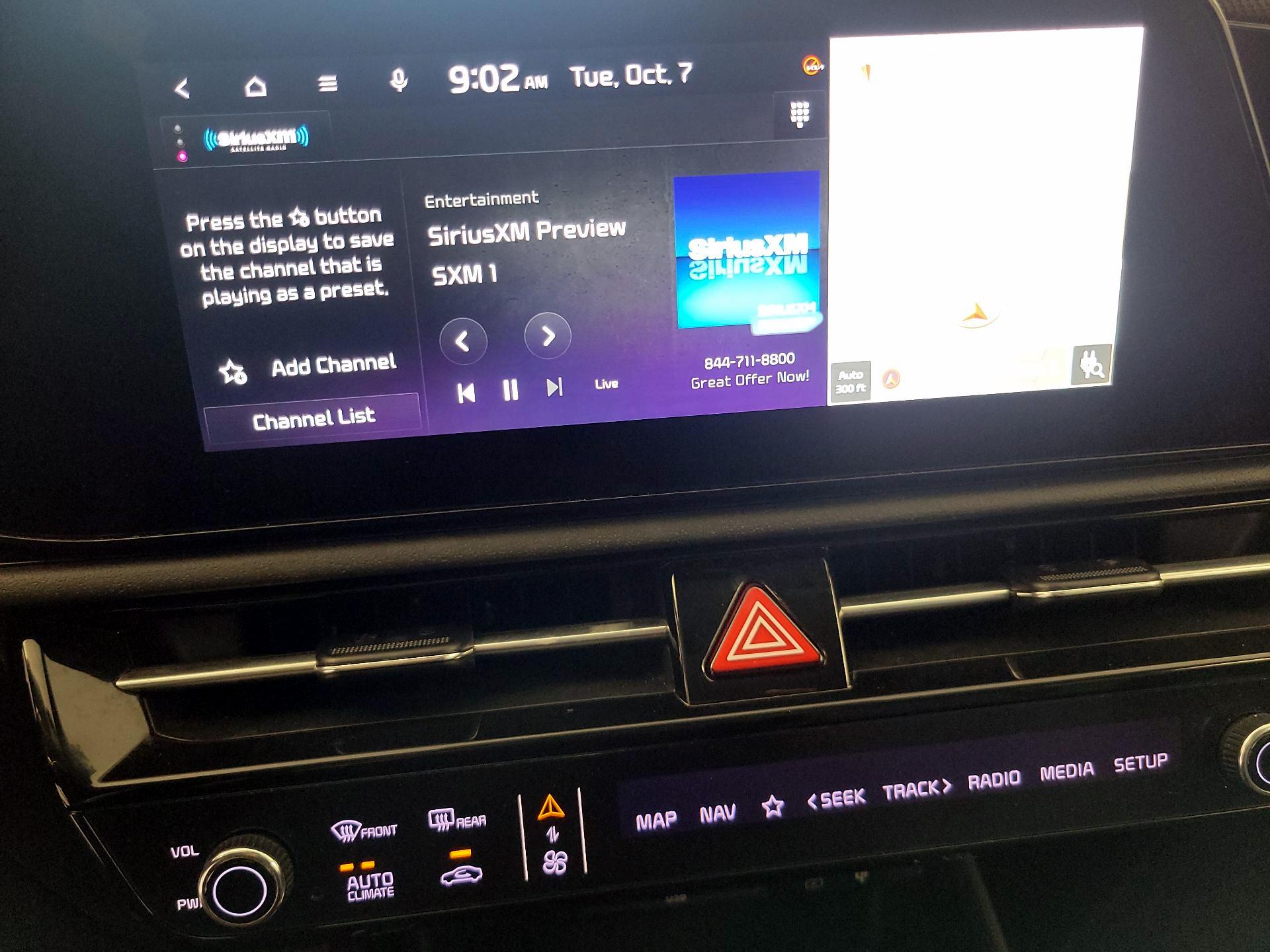 Thumbnail: 2023 Kia Niro - 15