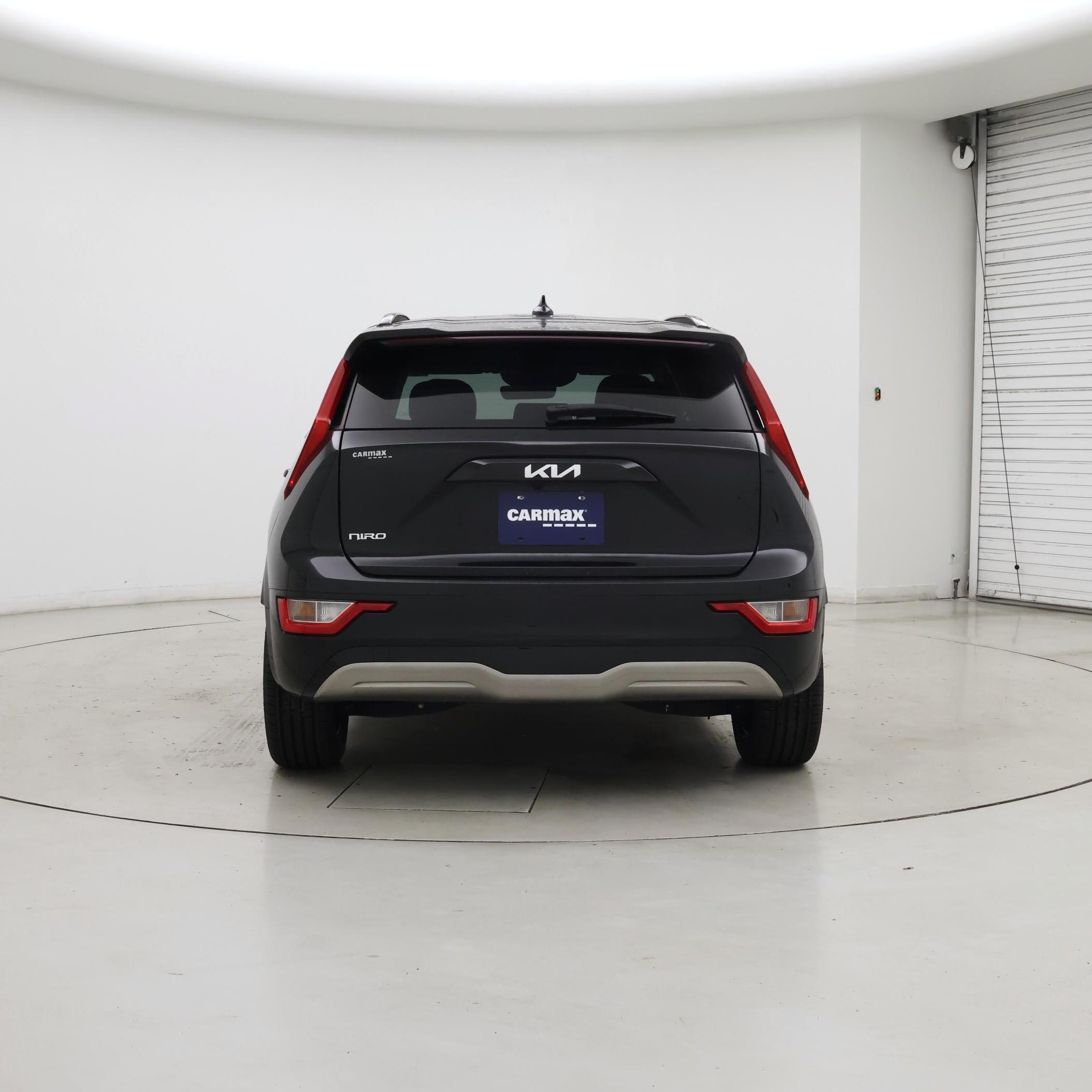Thumbnail: 2023 Kia Niro - 6