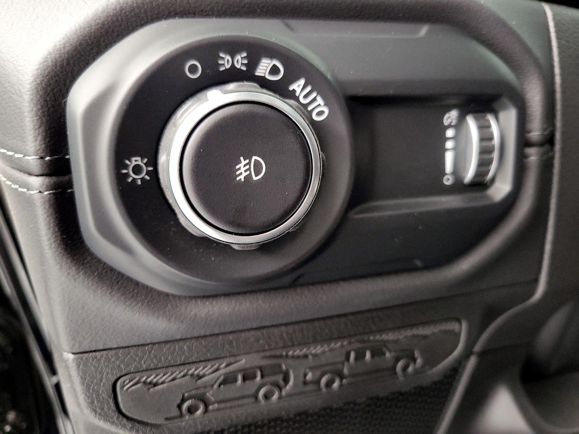 Thumbnail: 2024 Jeep Wrangler - 13