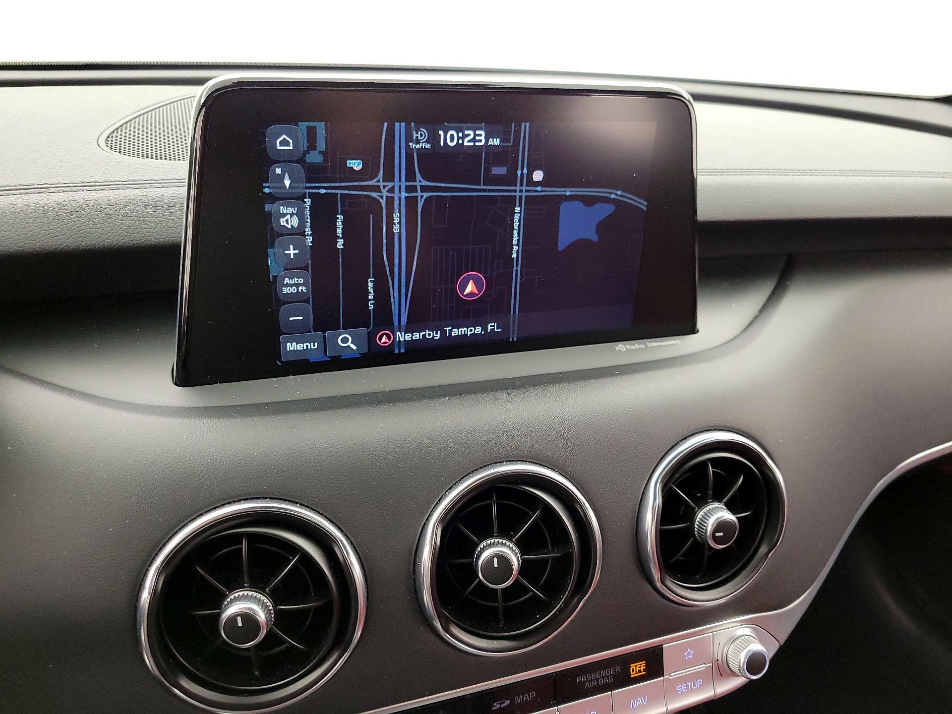 Thumbnail: 2019 Kia Stinger - 14