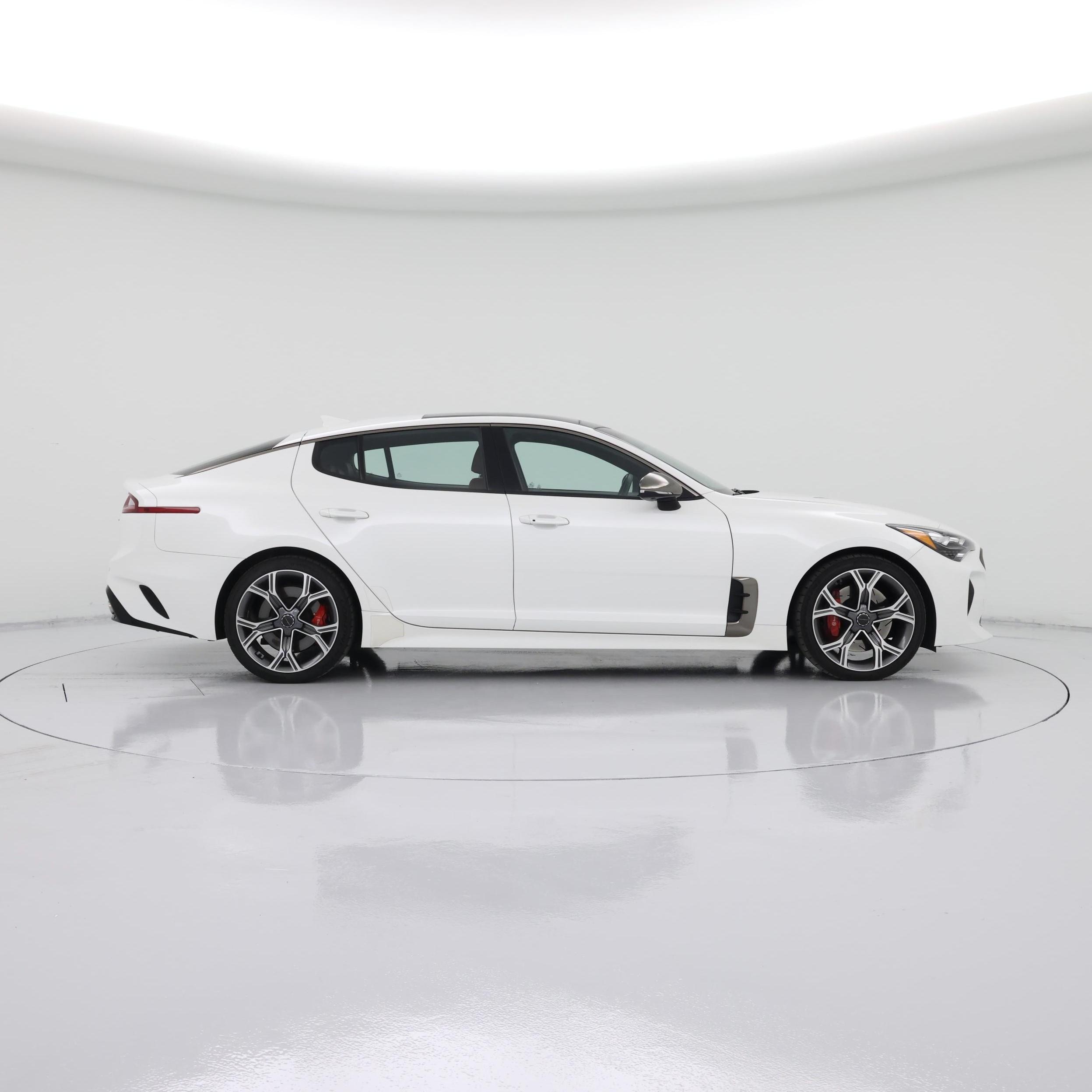 Thumbnail: 2019 Kia Stinger - 7