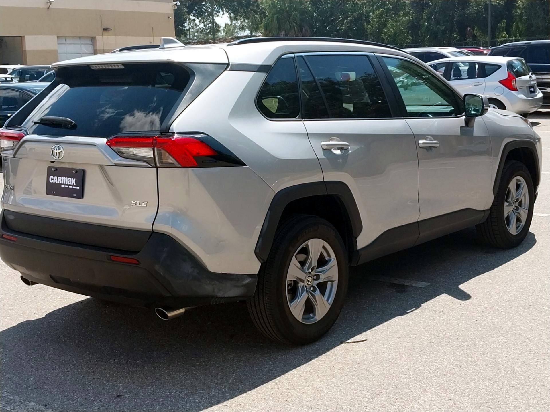 Thumbnail: 2022 Toyota RAV4 - 5
