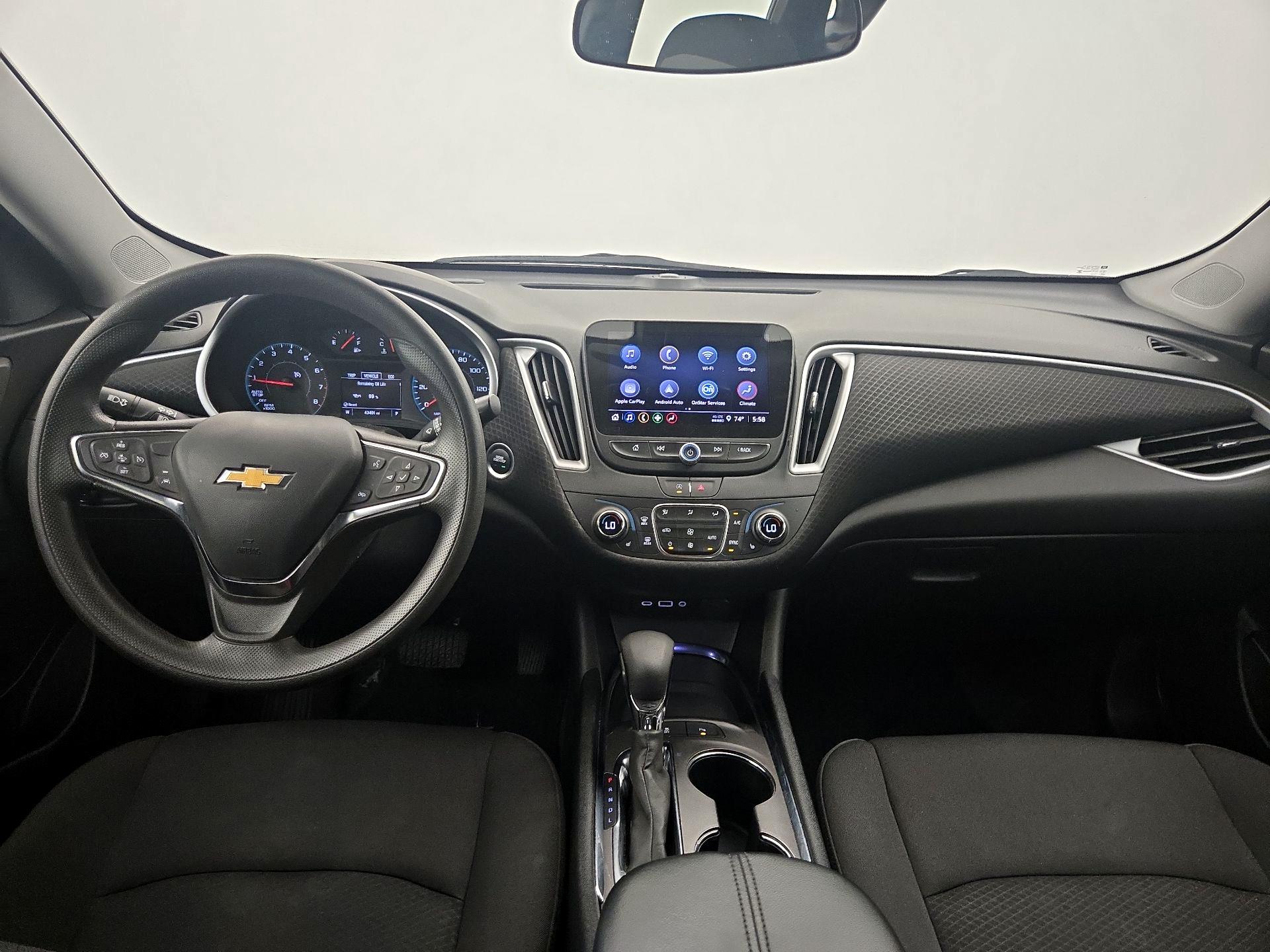 Thumbnail: 2023 Chevrolet Malibu - 9