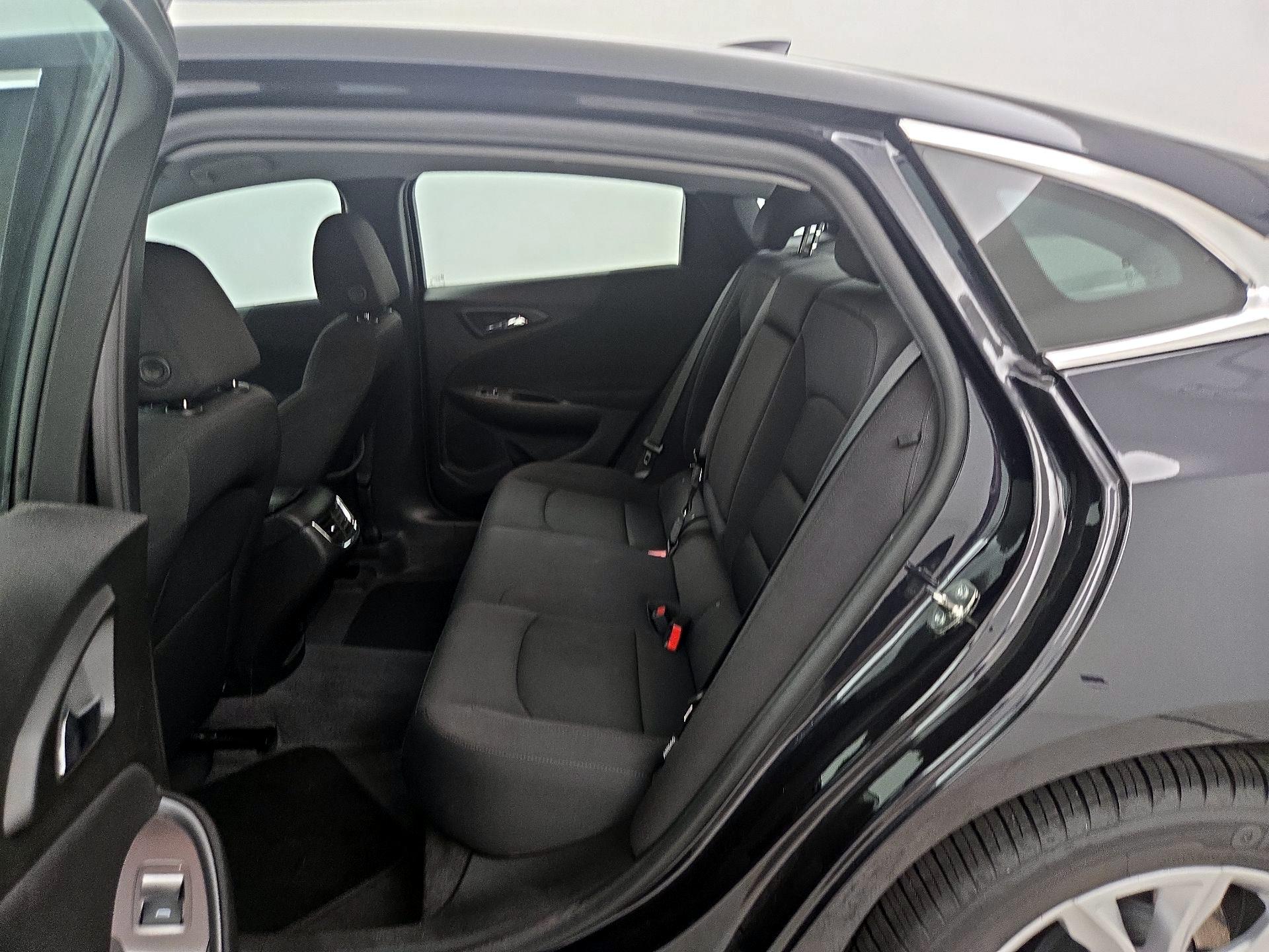 Thumbnail: 2023 Chevrolet Malibu - 19