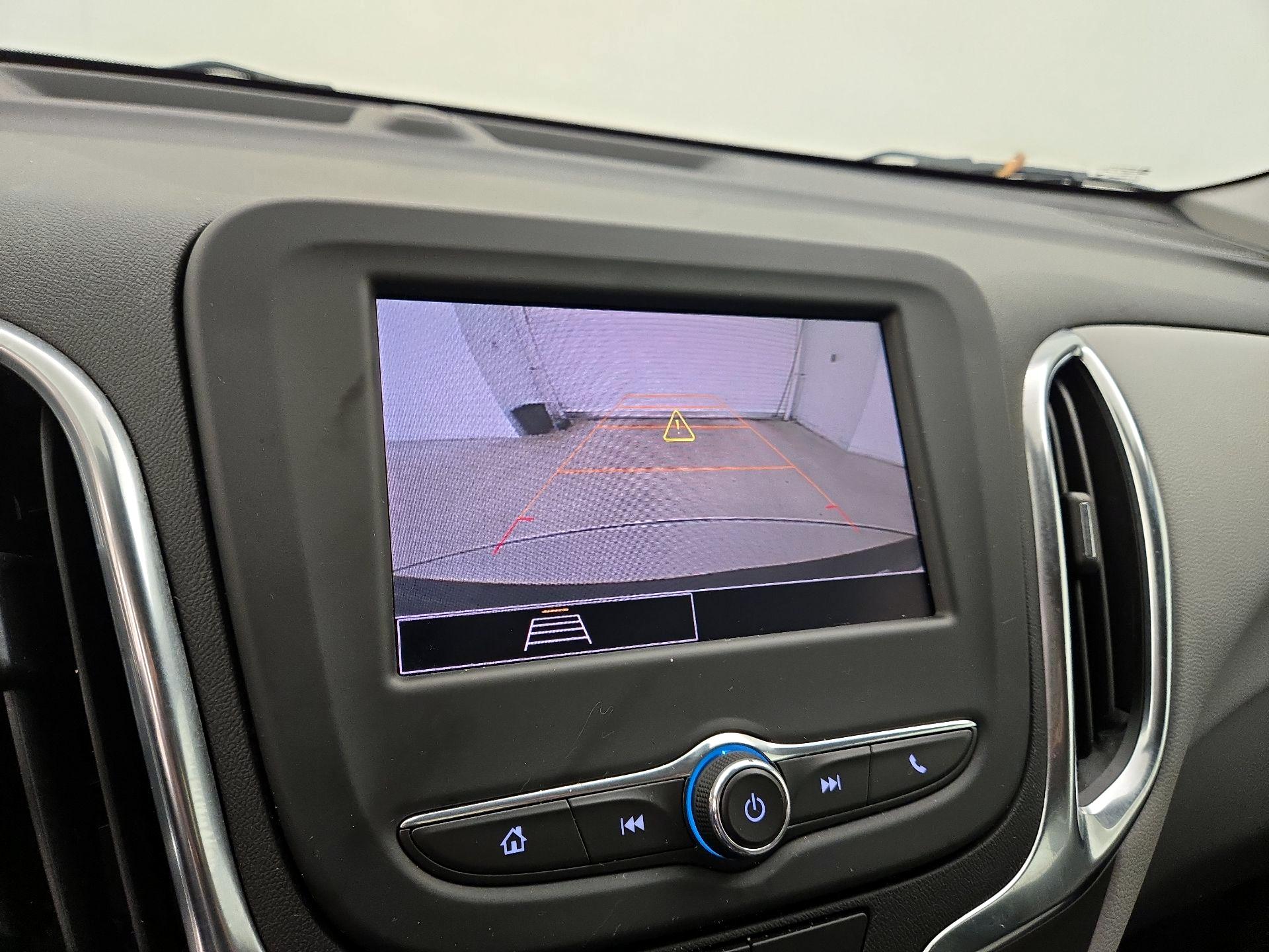 Thumbnail: 2022 Chevrolet Equinox - 14
