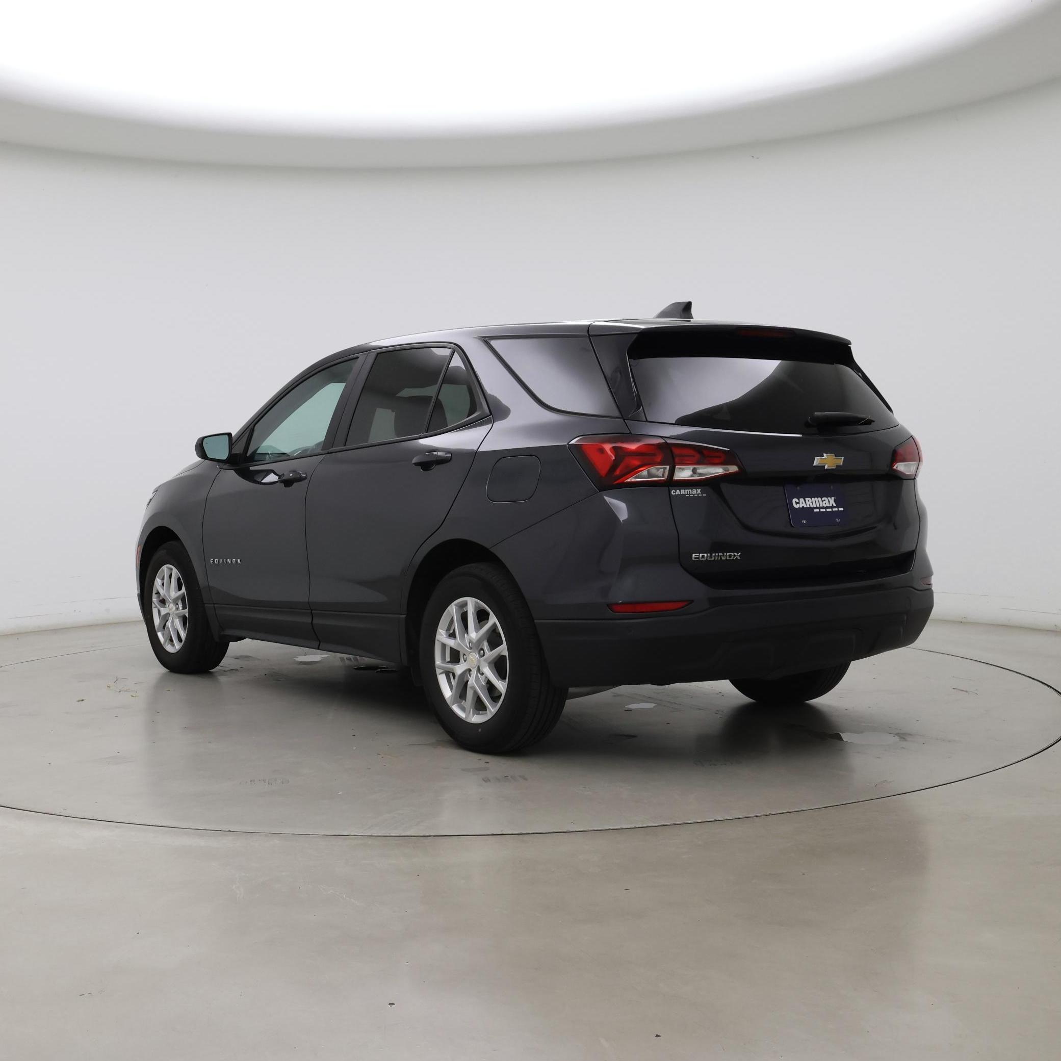 Thumbnail: 2022 Chevrolet Equinox - 2